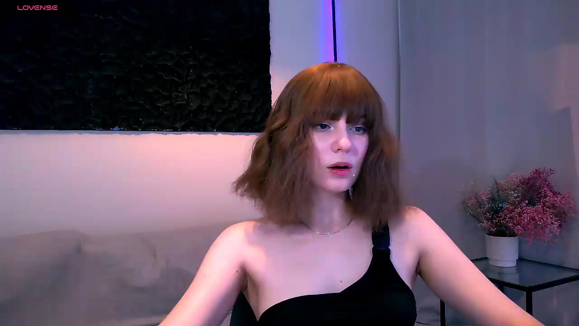 Gallery image thumbnail from HinataHot's myfreecams stream on, 07/27/2026, 16:31 image 13 of 20