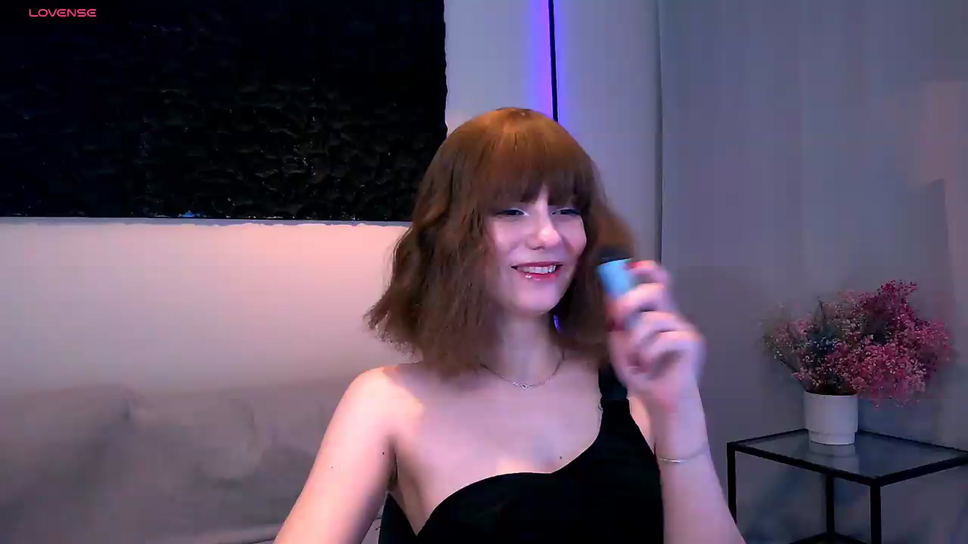 Gallery image thumbnail from HinataHot's myfreecams stream on, 07/27/2026, 16:31 image 2 of 20