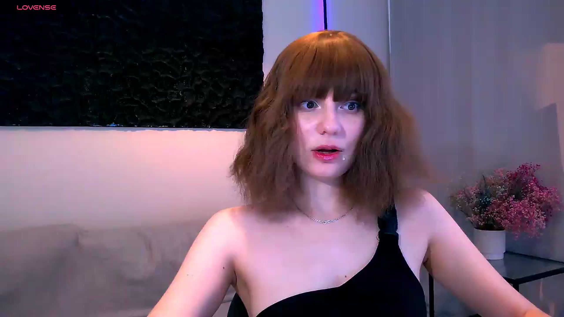 Gallery image thumbnail from HinataHot's myfreecams stream on, 07/27/2026, 16:31 image 10 of 20