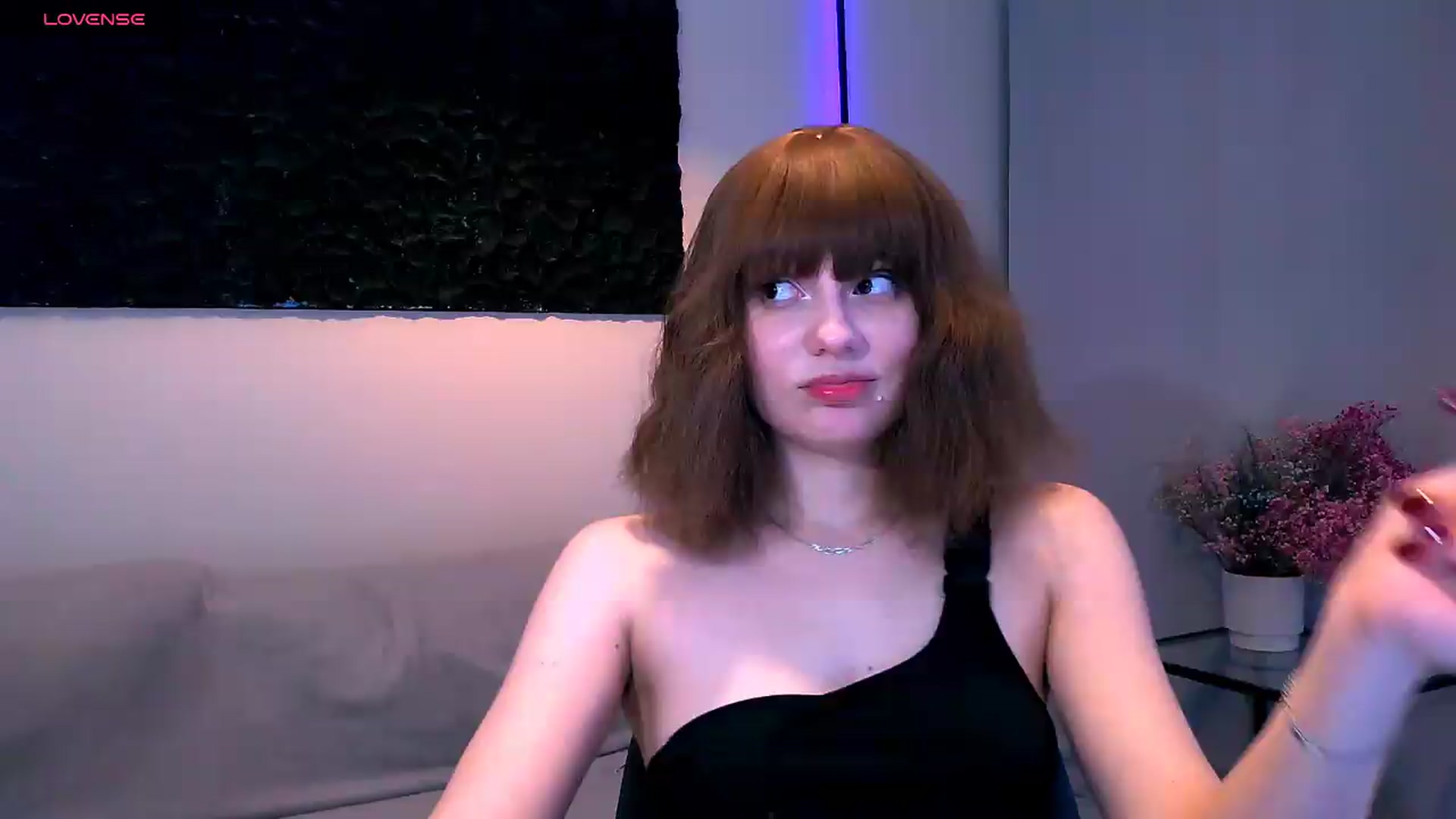 Gallery image thumbnail from HinataHot's myfreecams stream on, 07/27/2026, 17:09 image 1 of 20