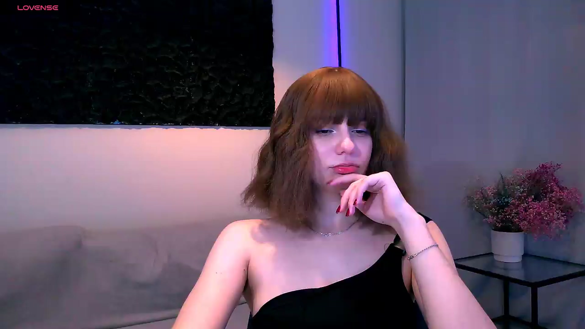 Gallery image thumbnail from HinataHot's myfreecams stream on, 07/27/2026, 17:09 image 9 of 20