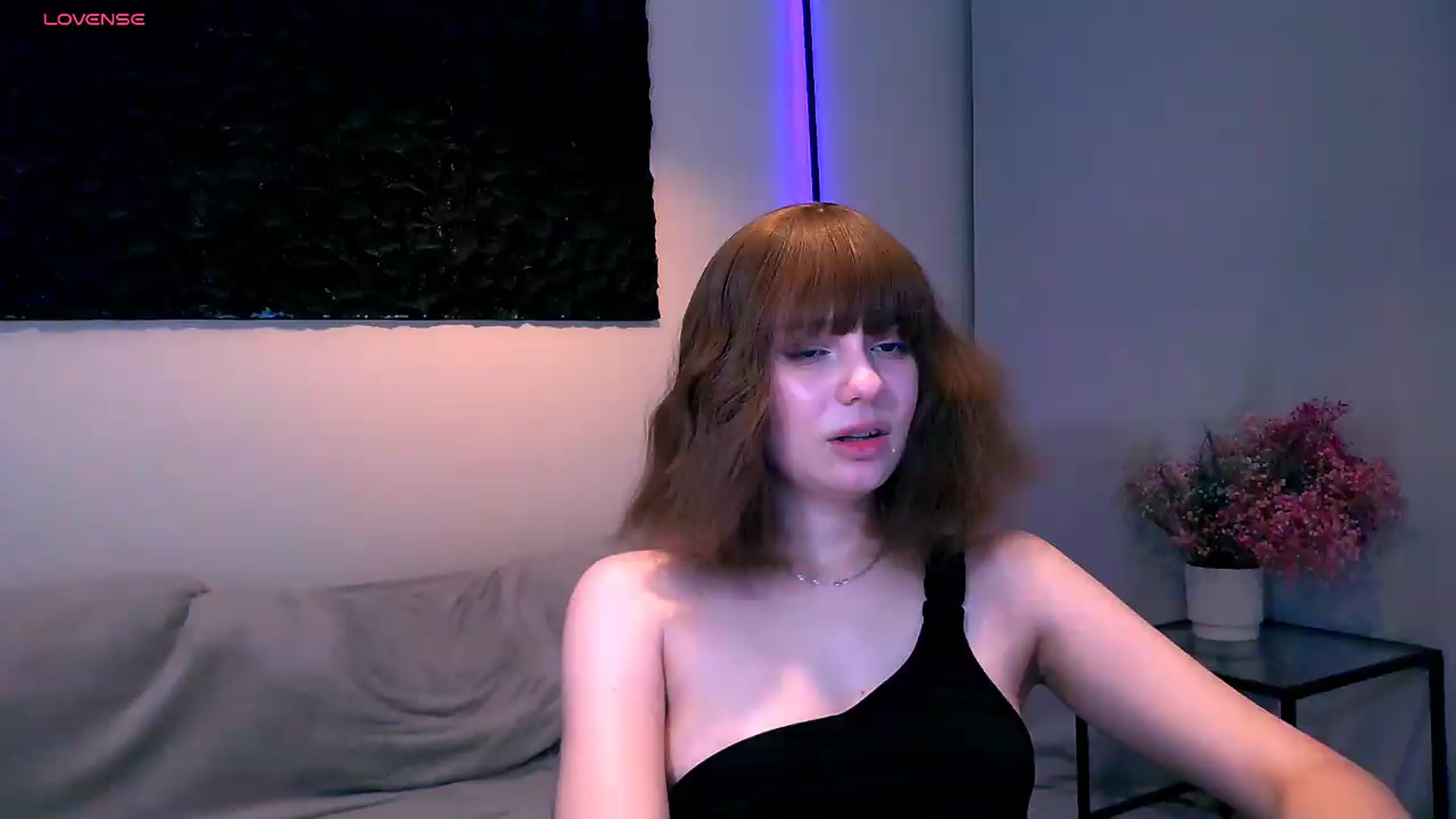 Gallery image thumbnail from HinataHot's myfreecams stream on, 07/27/2026, 18:19 image 14 of 20
