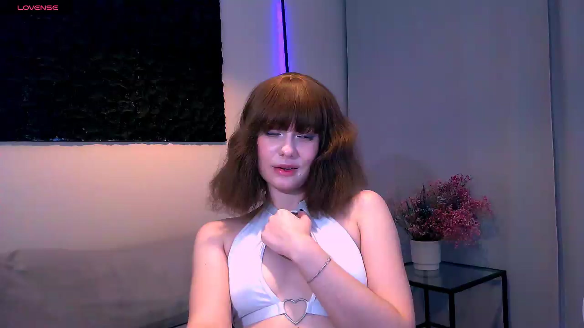 Gallery image thumbnail from HinataHot's myfreecams stream on, 08/03/2026, 18:29 image 6 of 20