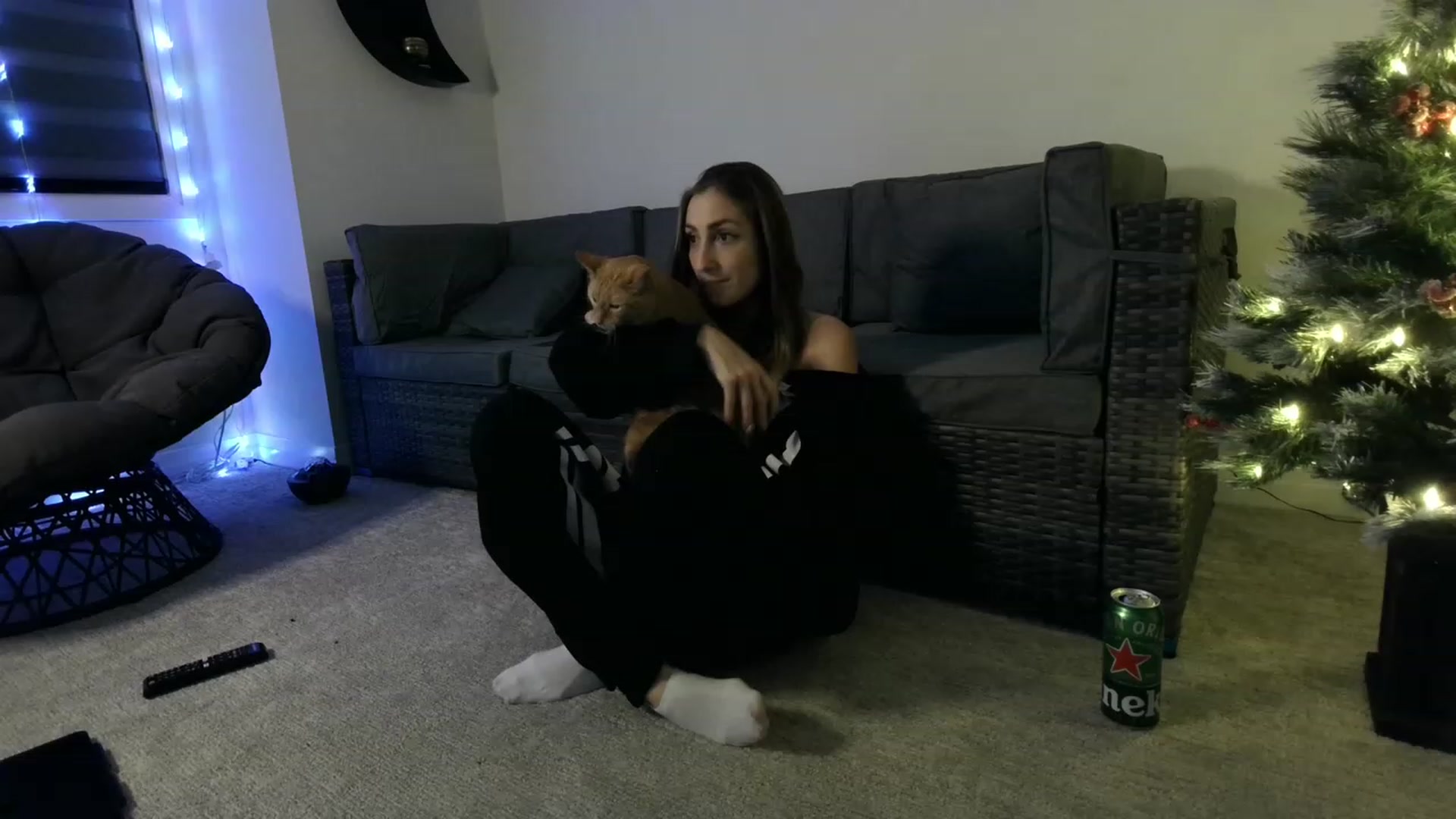Gallery image thumbnail from HippyBabee's myfreecams stream on, 12/07/2022, 02:52 image 4 of 20