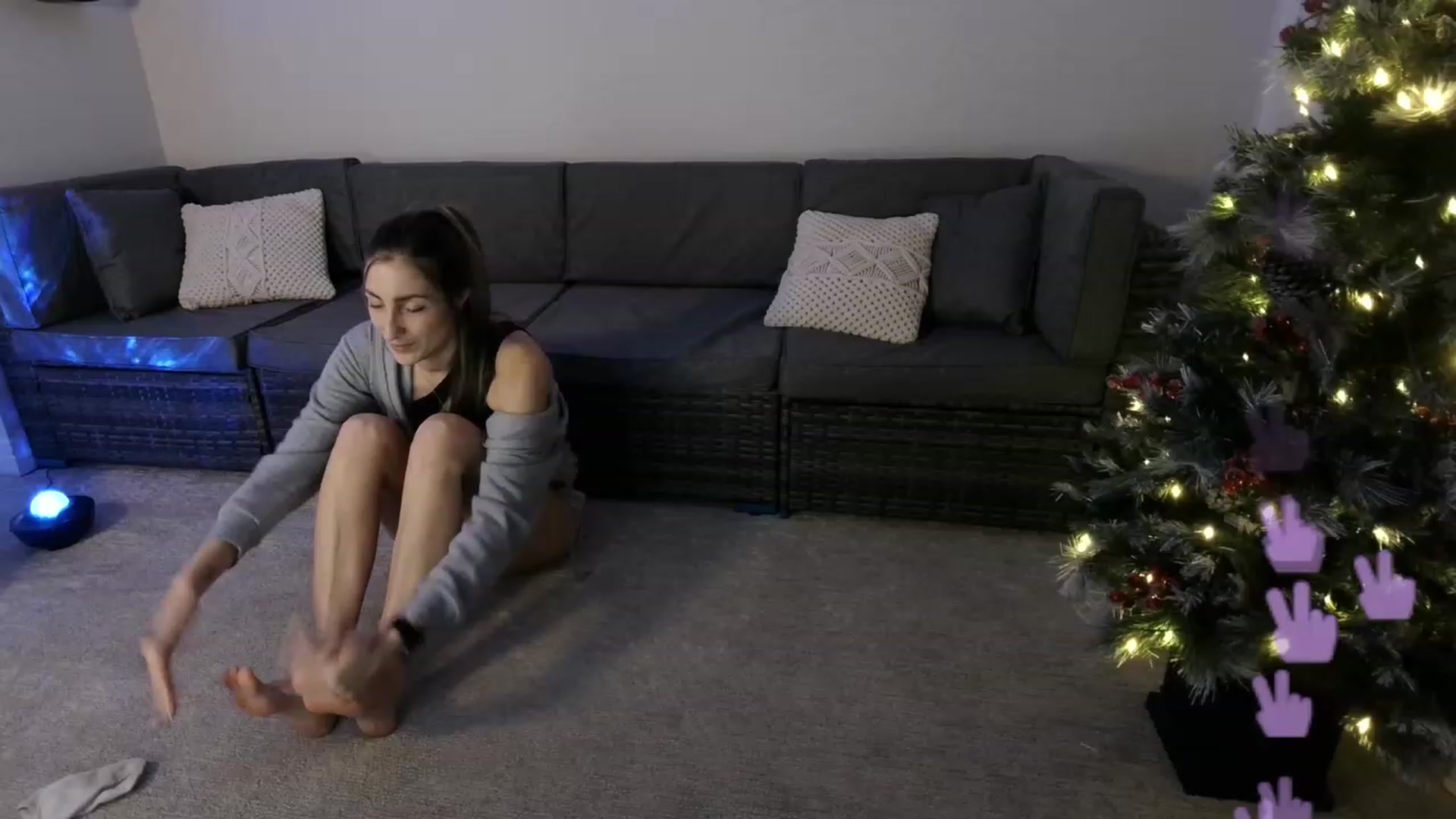 Gallery image thumbnail from HippyBabee's myfreecams stream on, 01/13/2023, 03:38 image 3 of 20