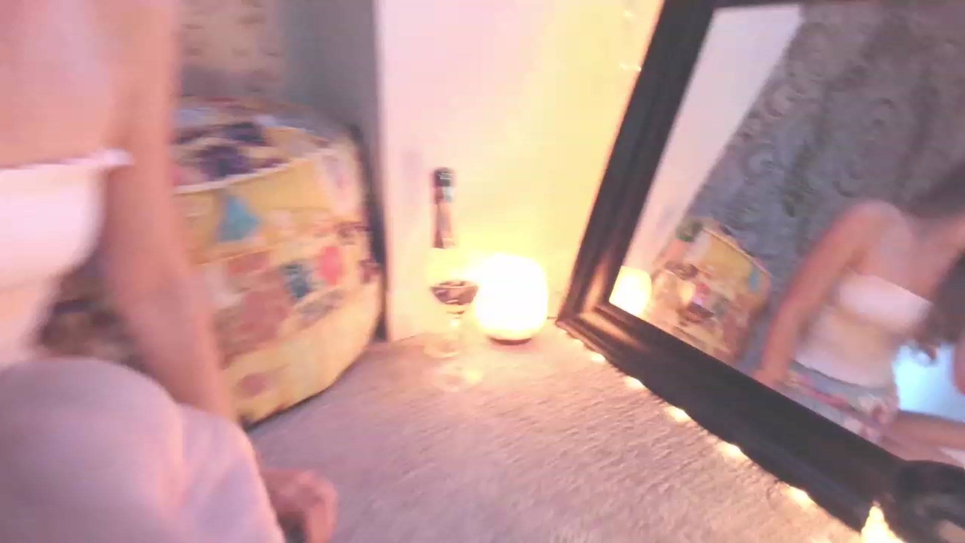 Gallery image thumbnail from HippyBabee's myfreecams stream on, 08/18/2023, 23:39 image 5 of 20
