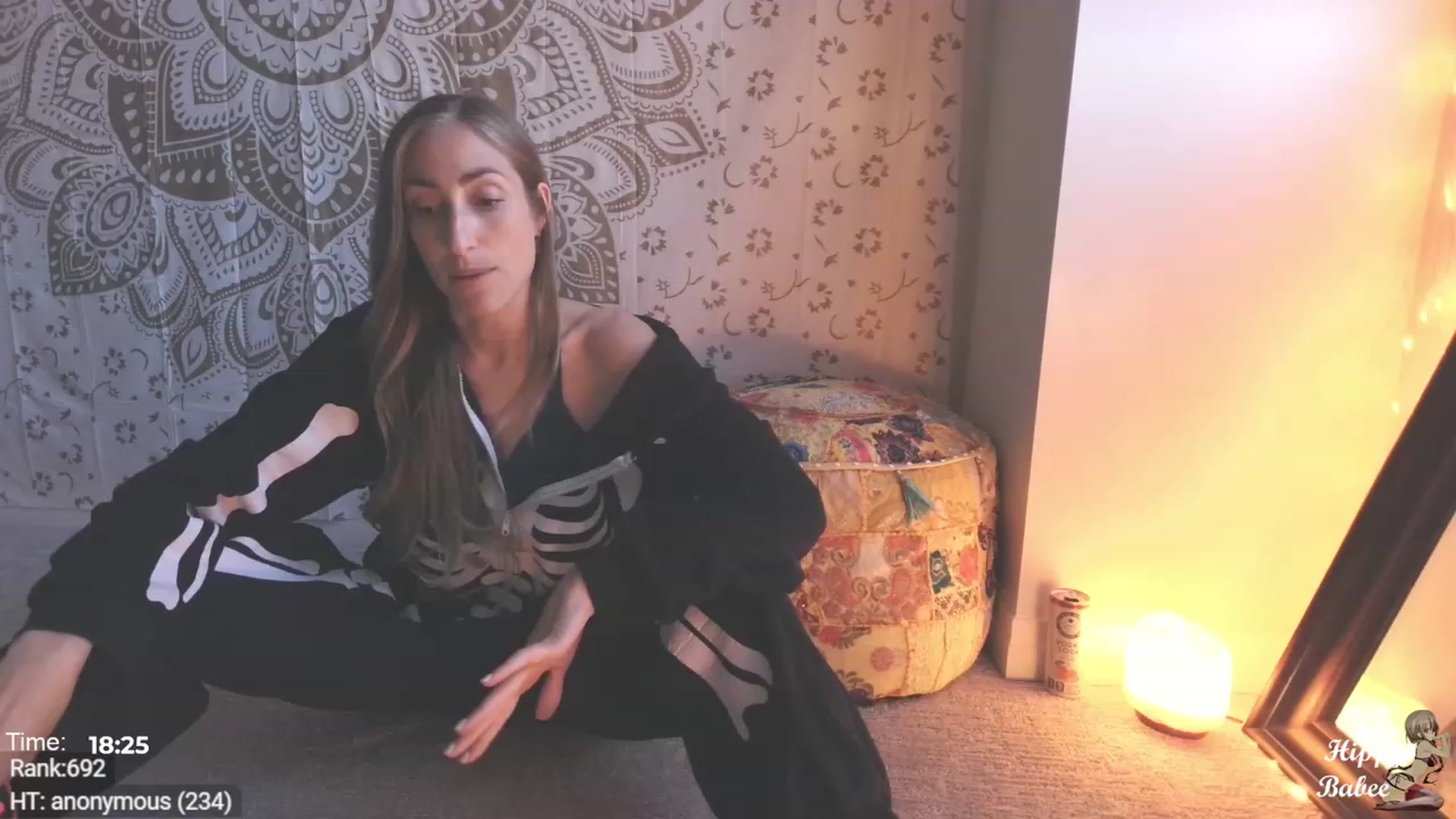 Gallery image thumbnail from HippyBabee's myfreecams stream on, 08/23/2023, 24:26 image 12 of 20