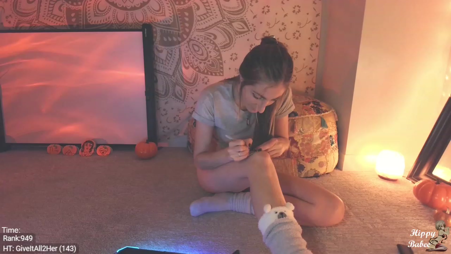 Gallery image thumbnail from HippyBabee's myfreecams stream on, 10/06/2023, 24:02 image 17 of 20