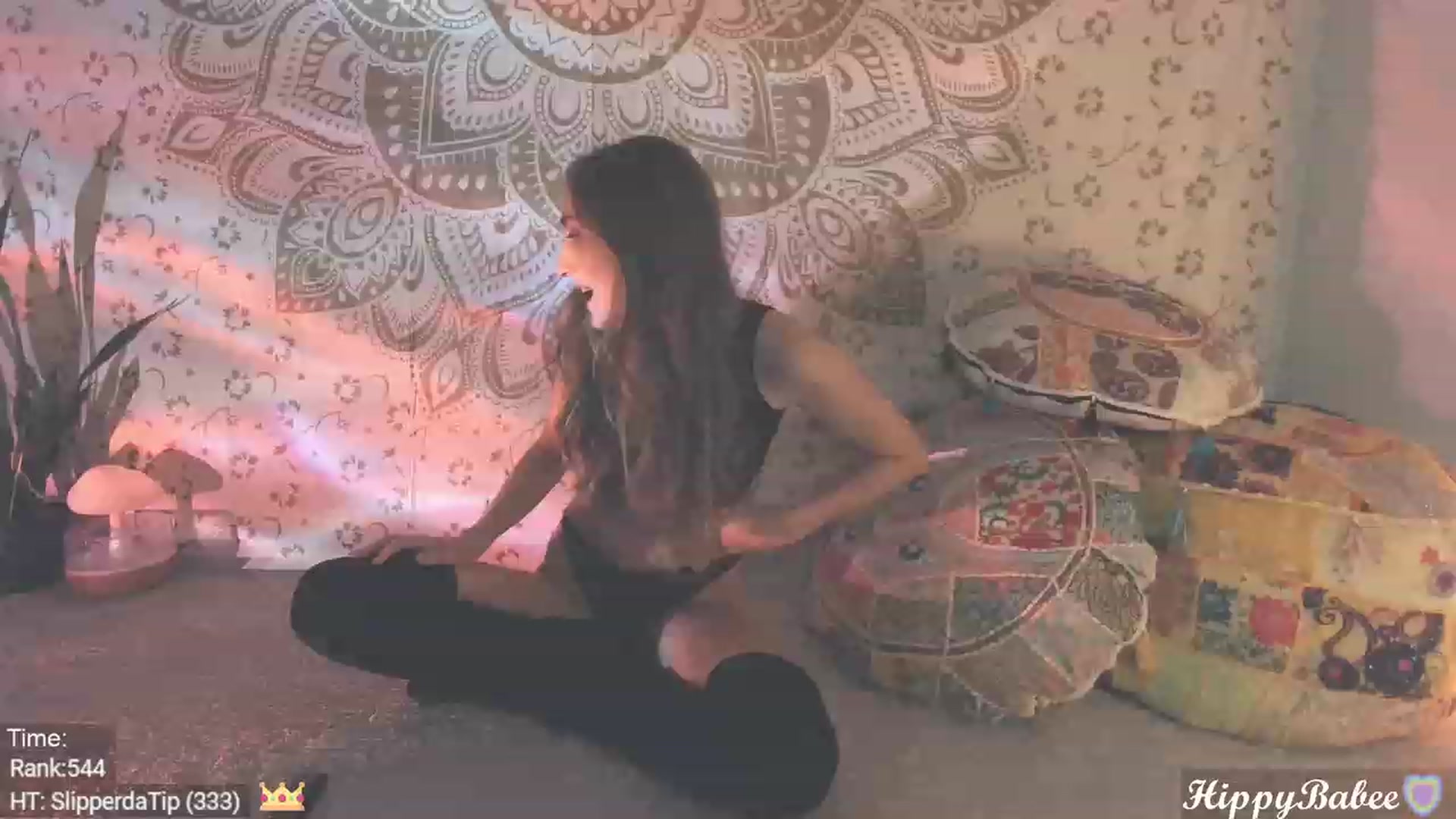 Gallery image thumbnail from HippyBabee's myfreecams stream on, 11/15/2023, 24:28 image 1 of 20