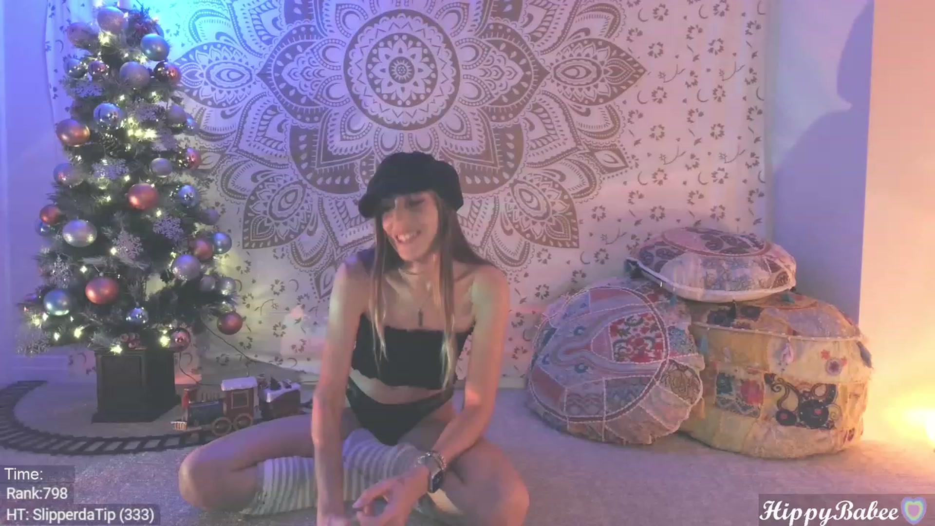 Gallery image thumbnail from HippyBabee's myfreecams stream on, 11/22/2023, 01:22 image 18 of 20