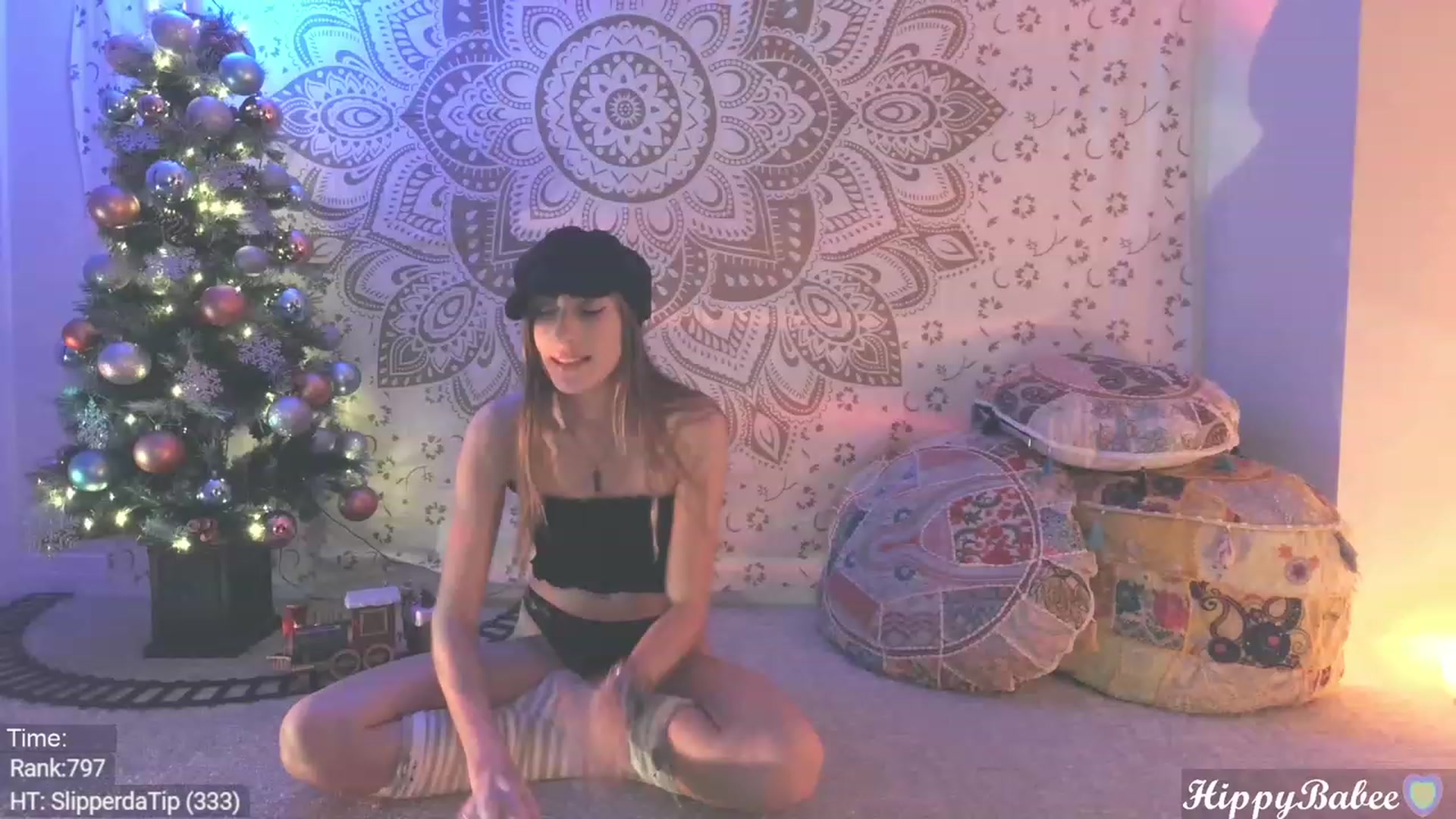 Gallery image thumbnail from HippyBabee's myfreecams stream on, 11/22/2023, 01:22 image 15 of 20