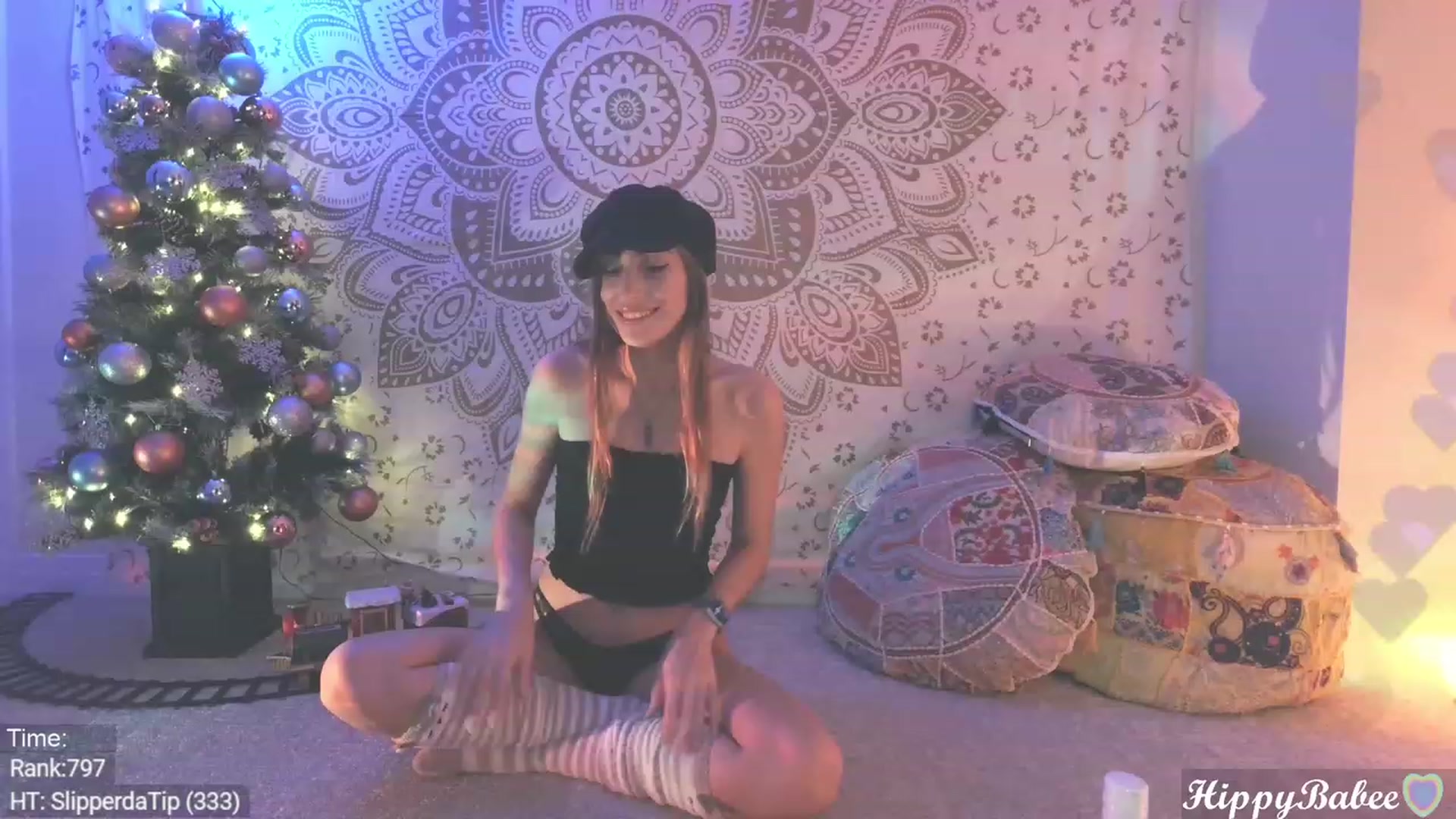 Gallery image thumbnail from HippyBabee's myfreecams stream on, 11/22/2023, 01:22 image 11 of 20