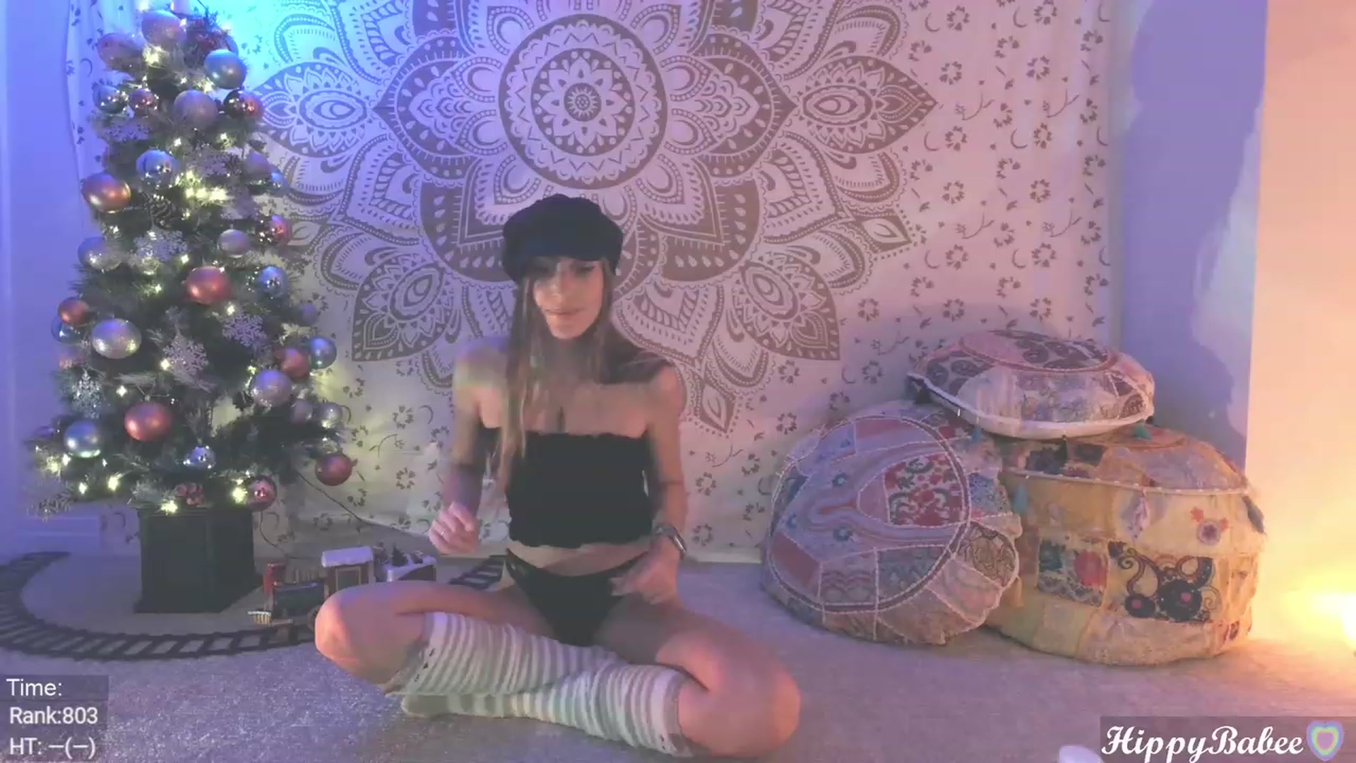 Gallery image thumbnail from HippyBabee's myfreecams stream on, 11/22/2023, 01:22 image 7 of 20