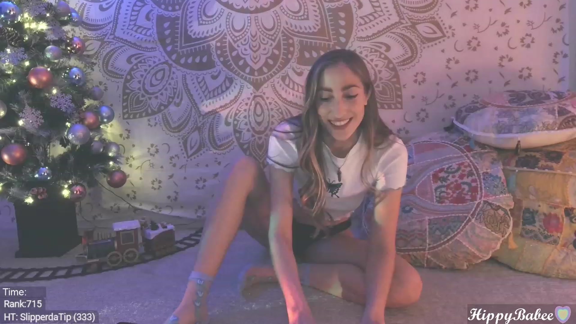 Gallery image thumbnail from HippyBabee's myfreecams stream on, 11/23/2023, 03:16 image 2 of 20