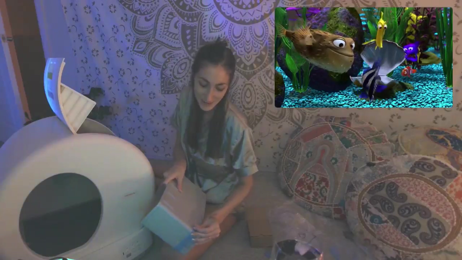 Gallery image thumbnail from HippyBabee's myfreecams stream on, 04/03/2024, 24:45 image 14 of 20