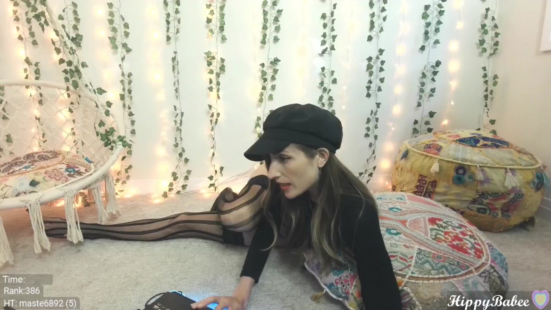 Gallery image thumbnail from HippyBabee's myfreecams stream on, 05/08/2024, 01:57 image 2 of 20