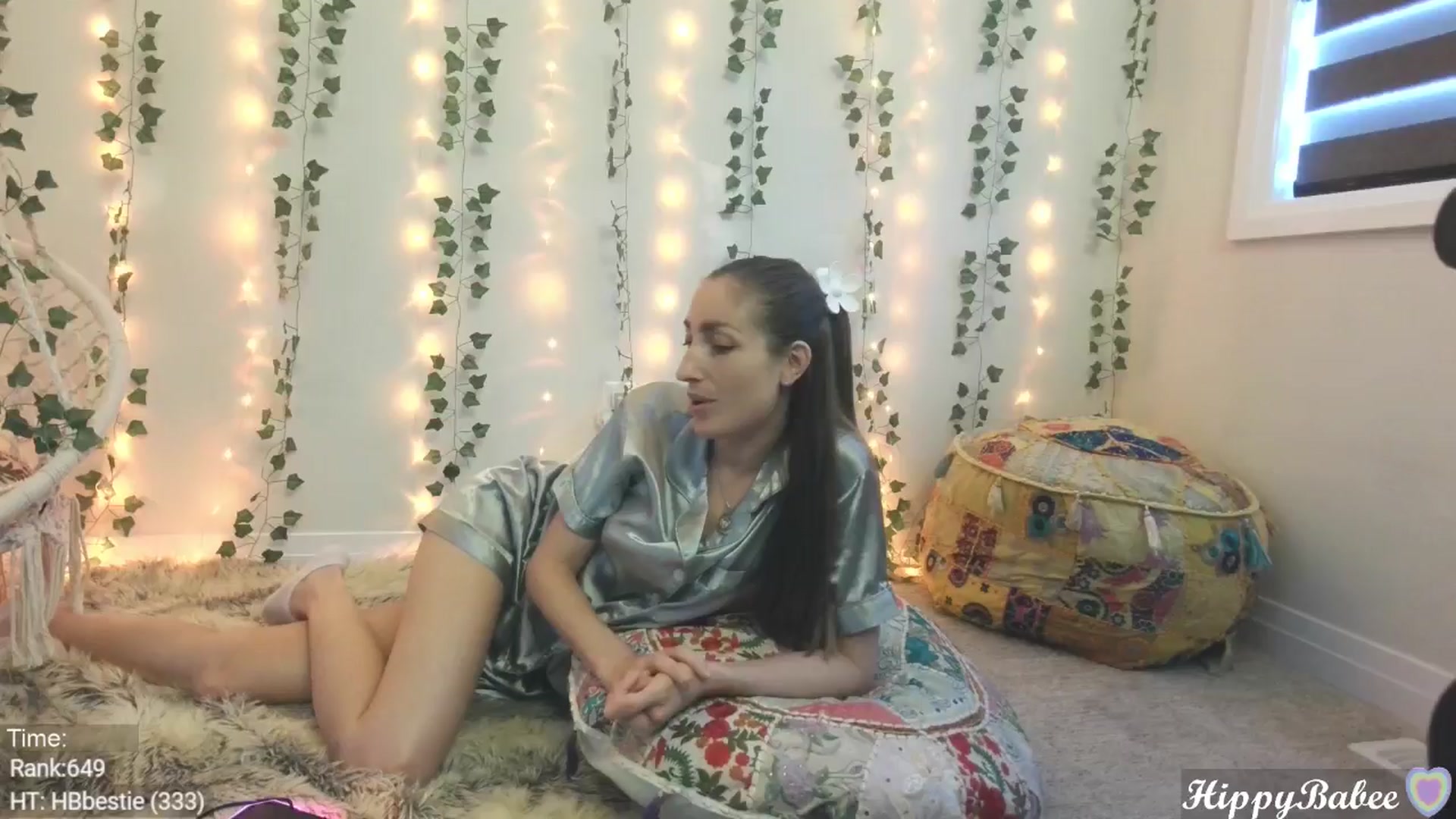 Gallery image thumbnail from HippyBabee's myfreecams stream on, 05/19/2024, 22:54 image 4 of 20