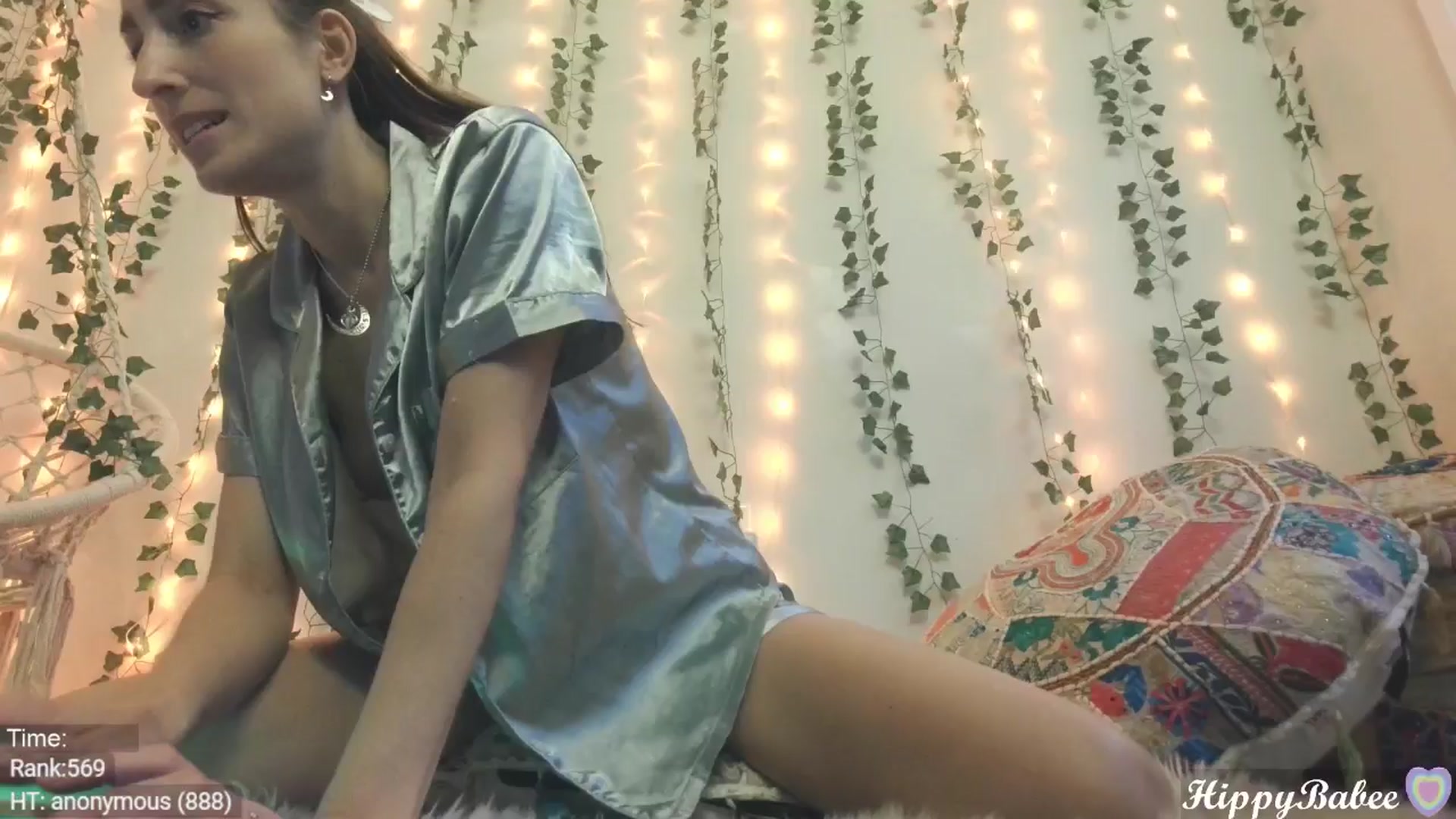 Gallery image thumbnail from HippyBabee's myfreecams stream on, 05/20/2024, 24:01 image 10 of 20