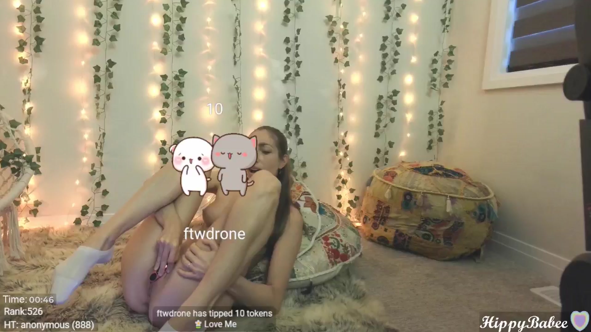 Gallery image thumbnail from HippyBabee's myfreecams stream on, 05/20/2024, 24:53 image 13 of 20