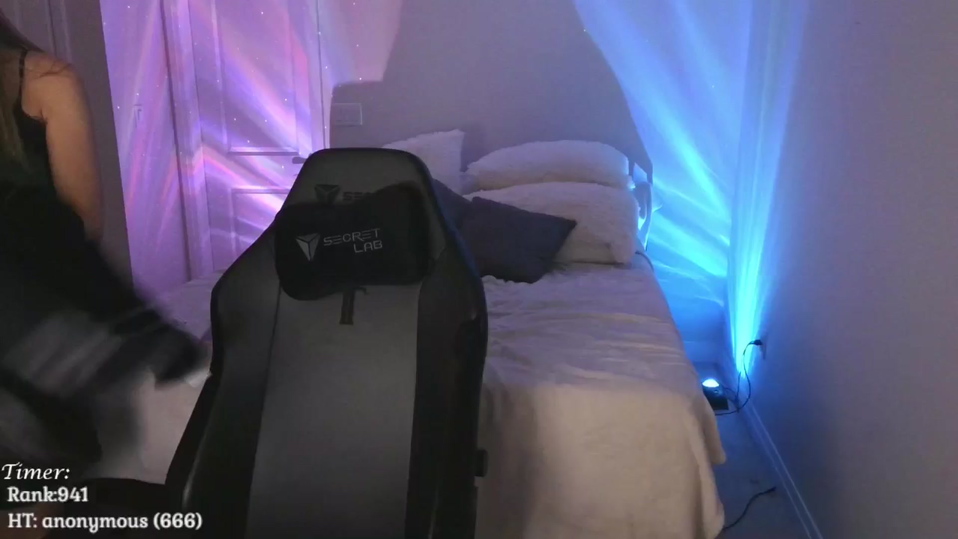 Gallery image thumbnail from HippyBabee's myfreecams stream on, 01/16/2025, 02:01 image 9 of 20