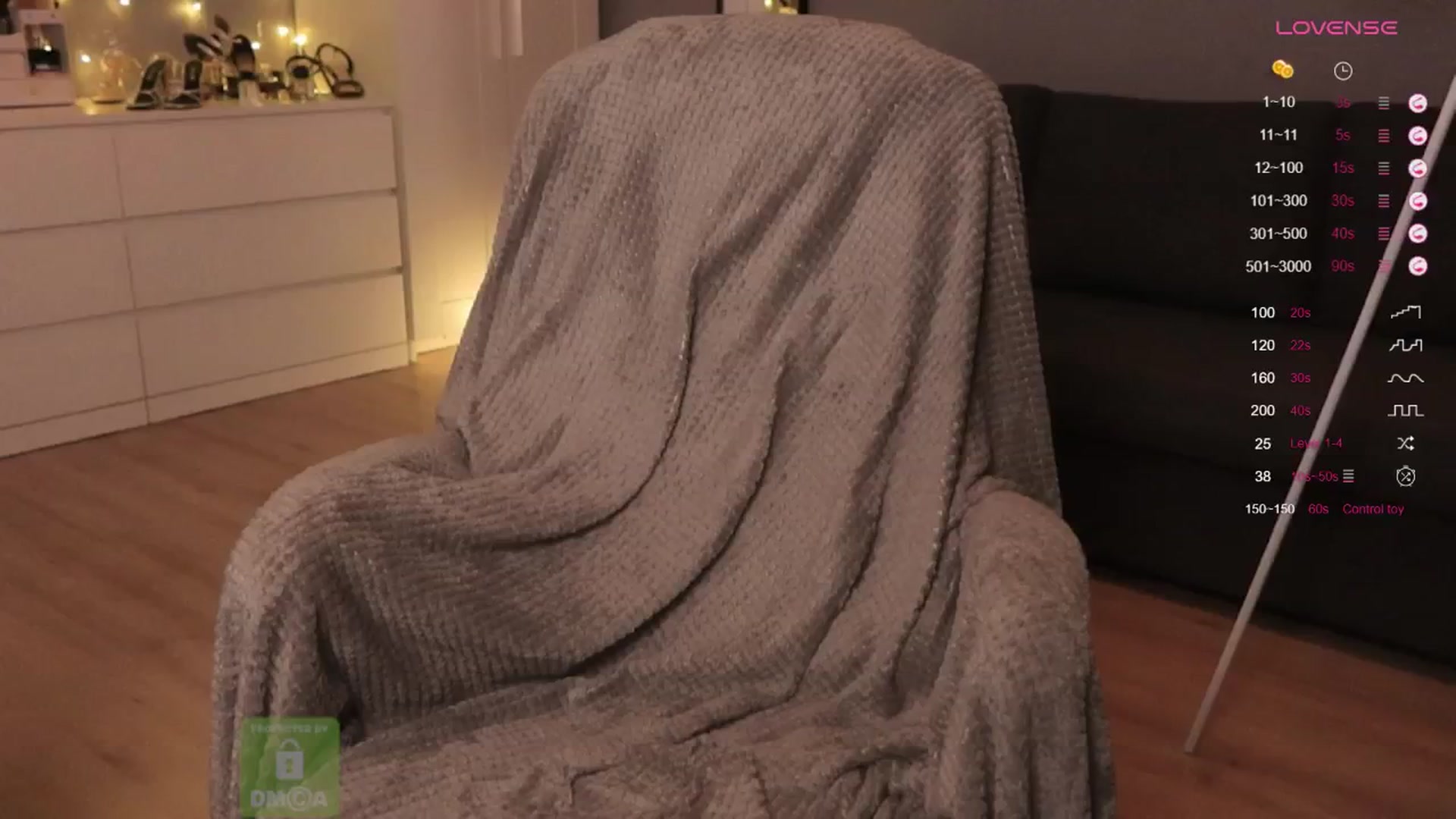 Gallery image thumbnail from Hit_Girl_'s myfreecams stream on, 09/29/2024, 19:13 image 7 of 20