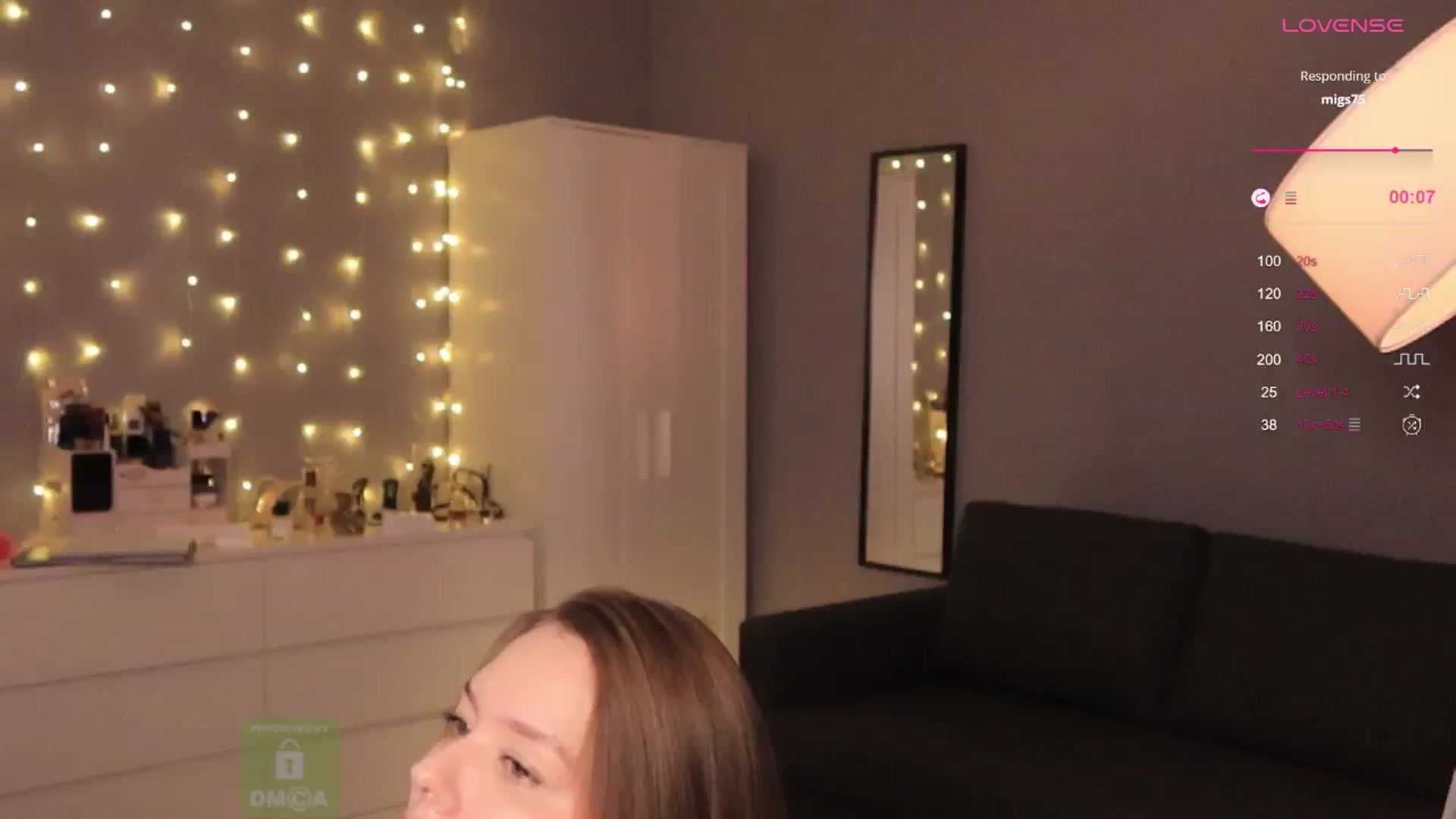 Gallery image thumbnail from Hit_Girl_'s myfreecams stream on, 10/25/2024, 17:46 image 17 of 20