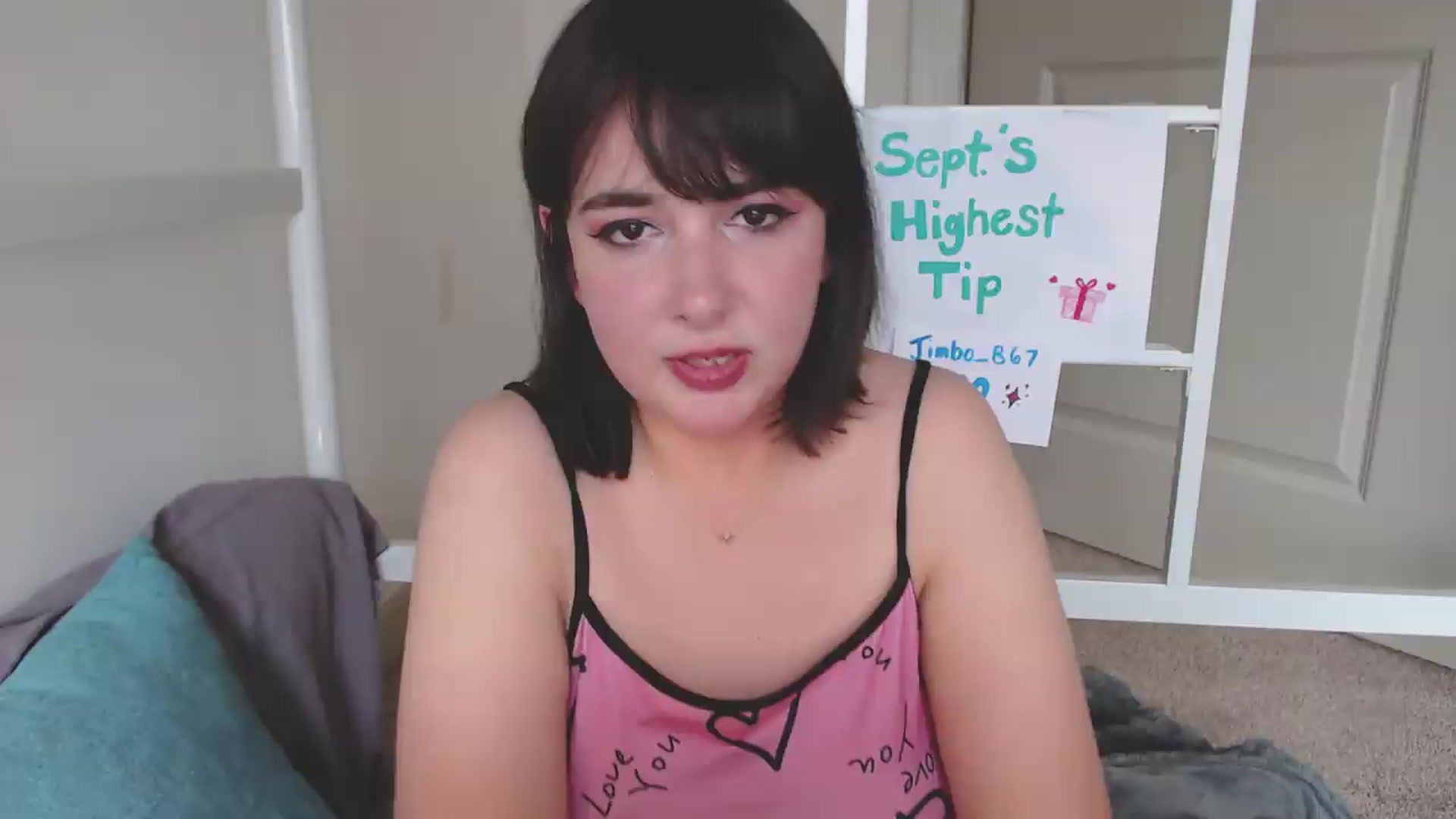 Gallery image thumbnail from HixCharlie's myfreecams stream on, 09/05/2026, 18:22 image 18 of 20