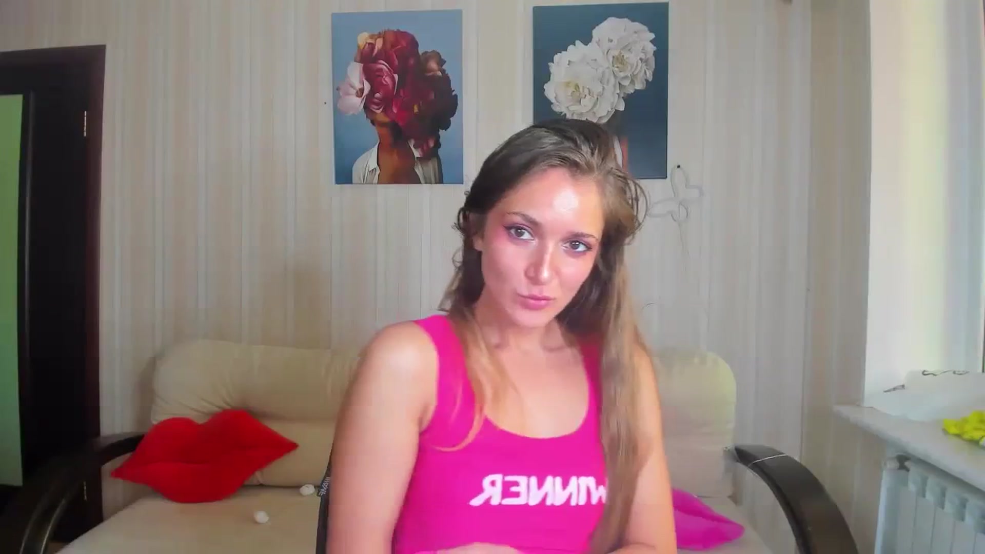 Gallery image thumbnail from HloeSky's myfreecams stream on, 07/29/2023, 09:47 image 3 of 20