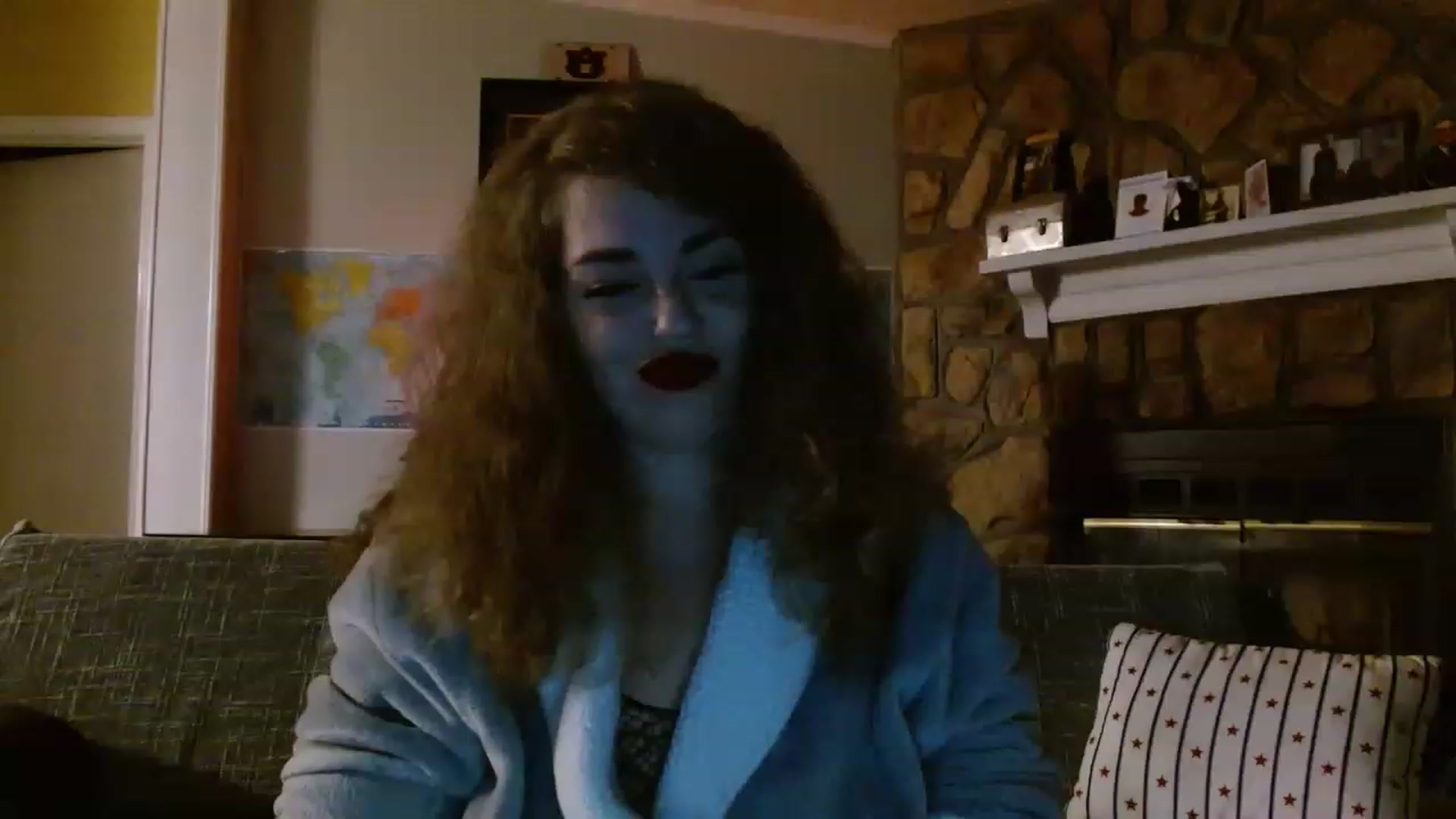 Gallery image thumbnail from HmschoolMamaT's myfreecams stream on, 11/16/2022, 08:24 image 12 of 20
