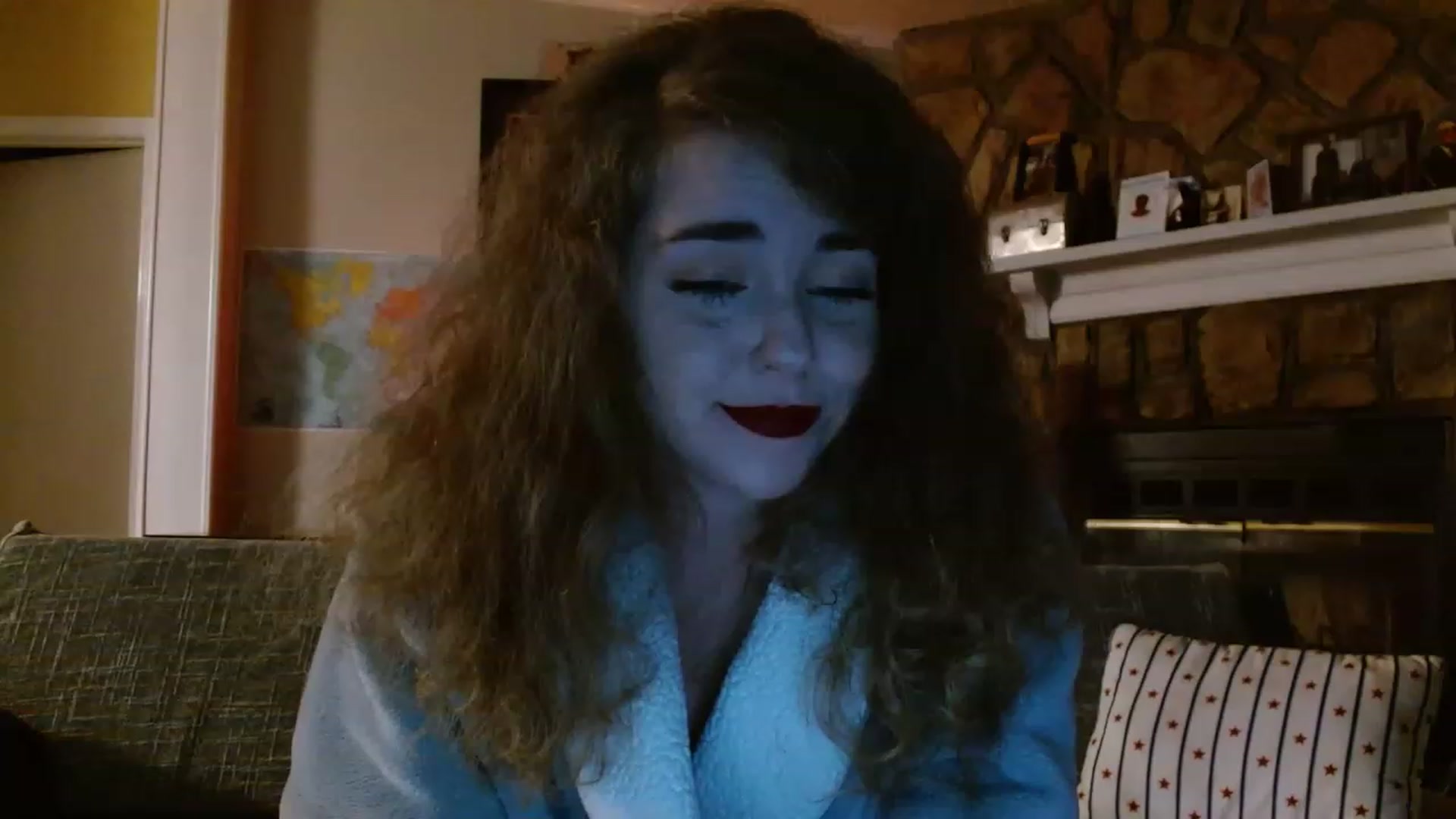 Gallery image thumbnail from HmschoolMamaT's myfreecams stream on, 11/16/2022, 08:24 image 3 of 20