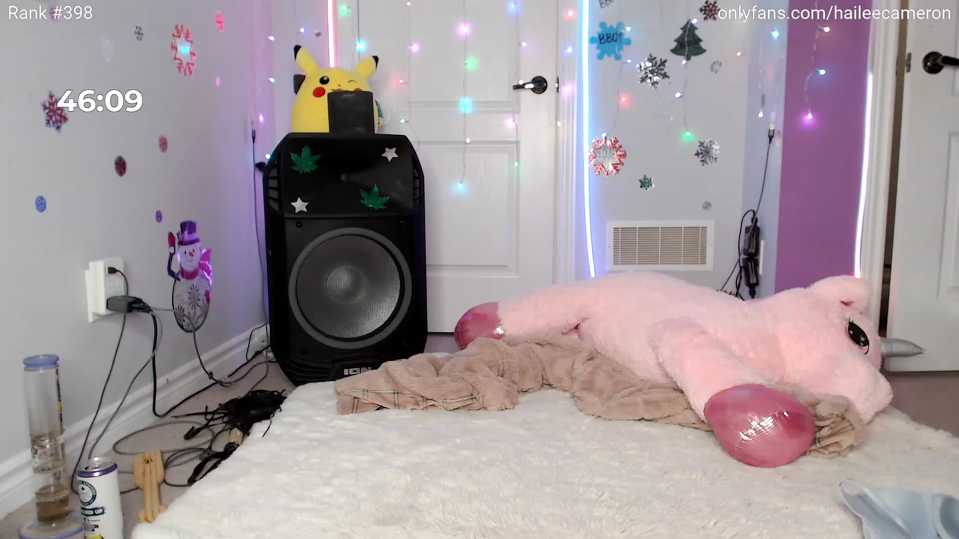 Gallery image thumbnail from HoHoHailee's myfreecams stream on, 12/14/2023, 07:42 image 16 of 20