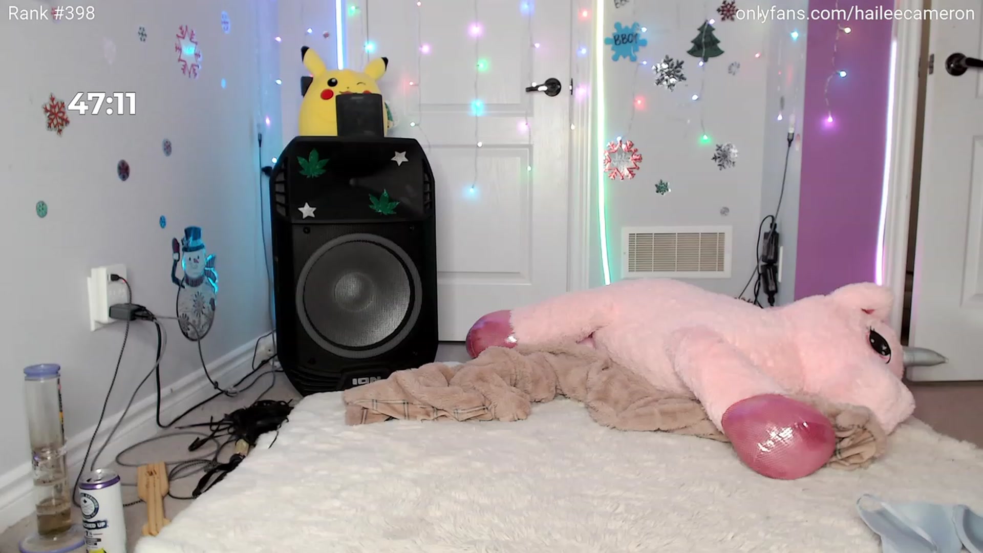 Gallery image thumbnail from HoHoHailee's myfreecams stream on, 12/14/2023, 07:42 image 15 of 20