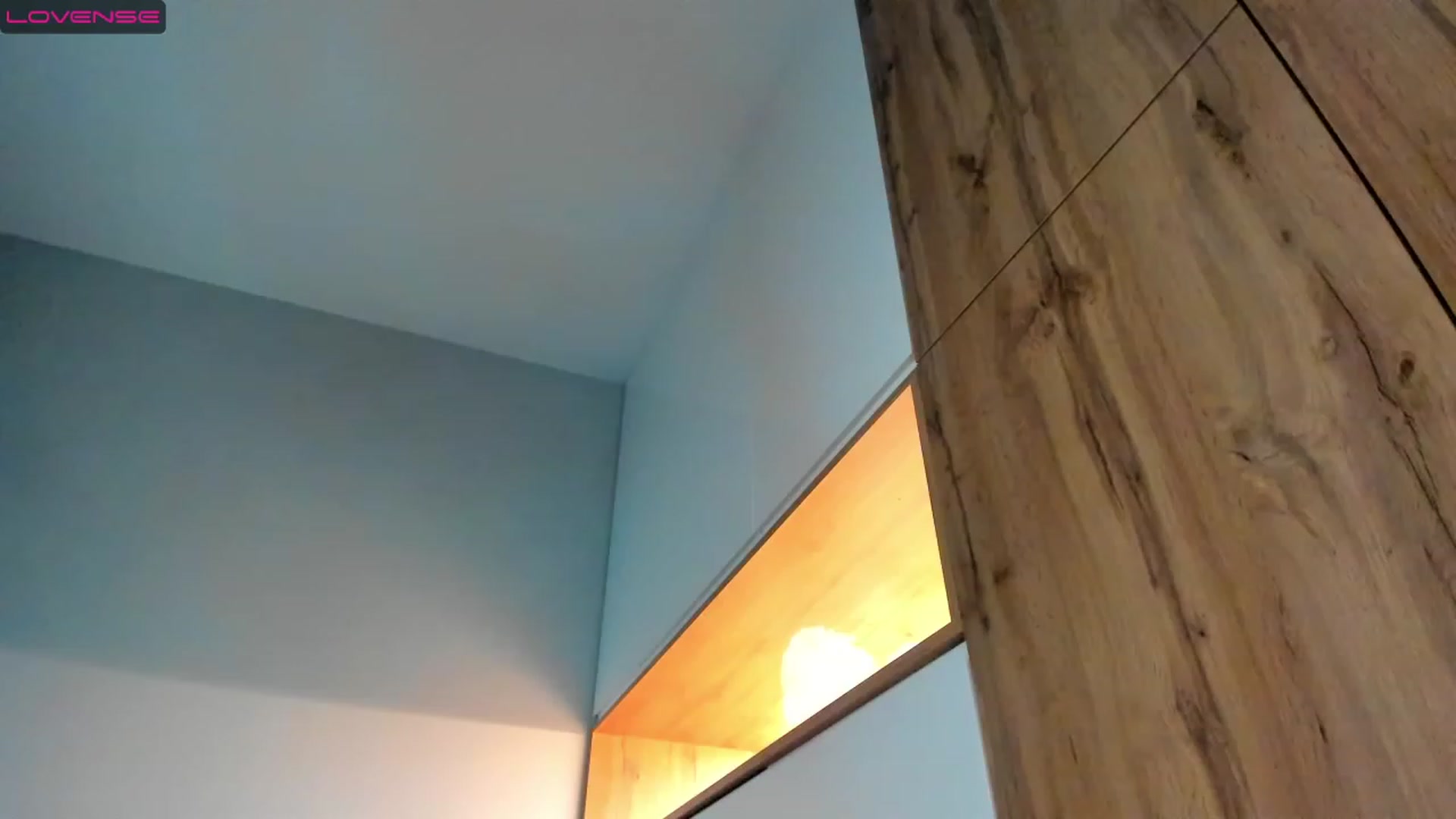 Gallery image thumbnail from HolaKate's myfreecams stream on, 01/29/2023, 24:01 image 15 of 20