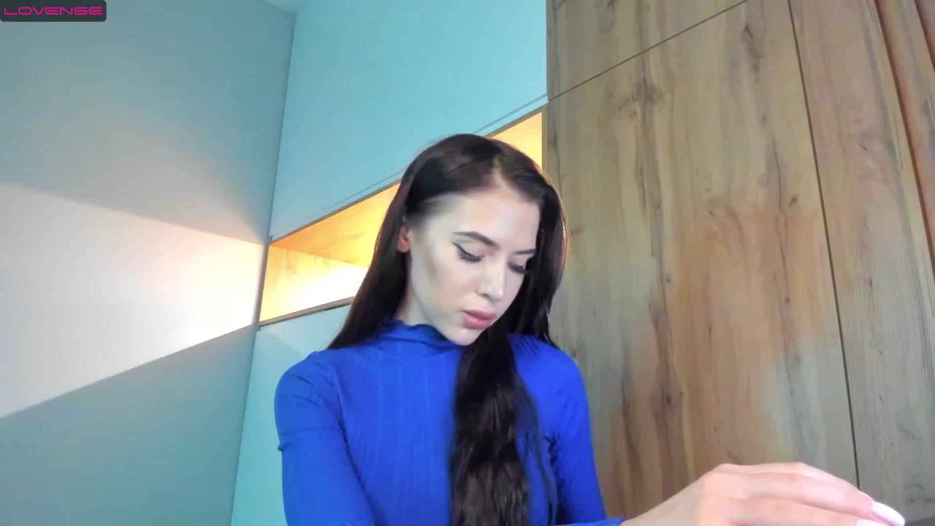 Gallery image thumbnail from HolaKate's myfreecams stream on, 01/29/2023, 24:01 image 3 of 20