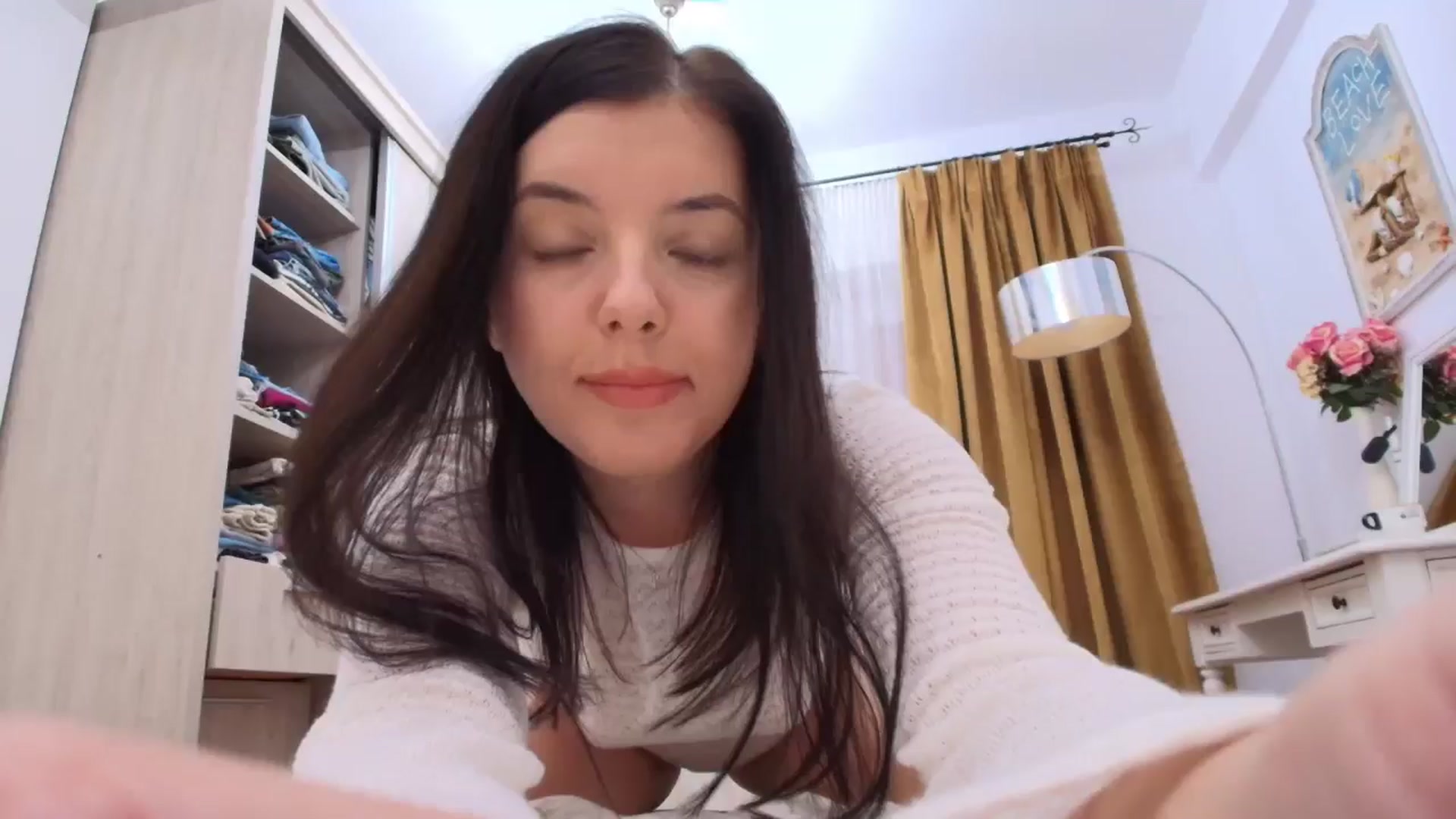 Gallery image thumbnail from Hold_me_Tight's myfreecams stream on, 10/19/2025, 14:16 image 20 of 20