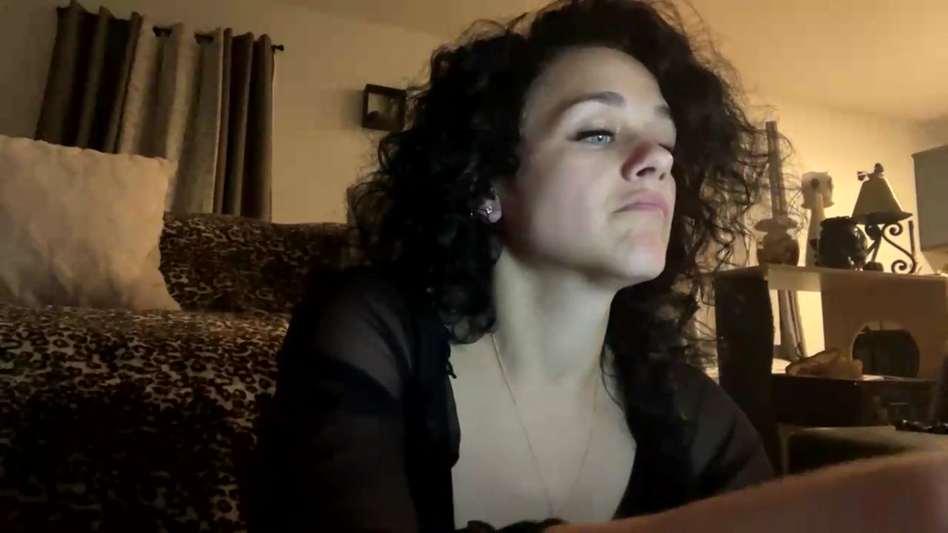 Gallery image thumbnail from HollyDelights's myfreecams stream on, 05/21/2026, 03:29 image 4 of 20