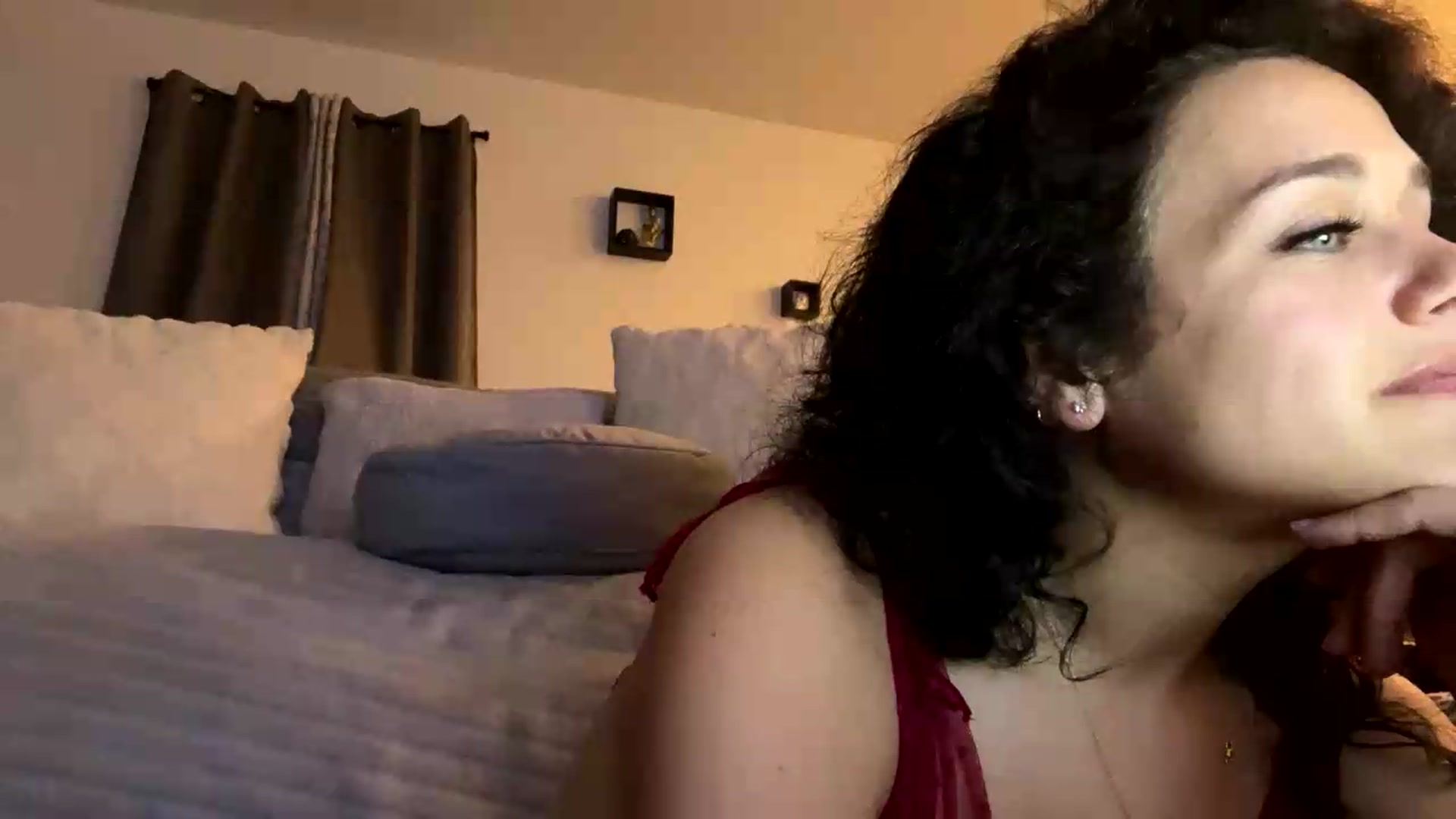 Gallery image thumbnail from HollyDelights's myfreecams stream on, 05/22/2026, 03:23 image 12 of 20