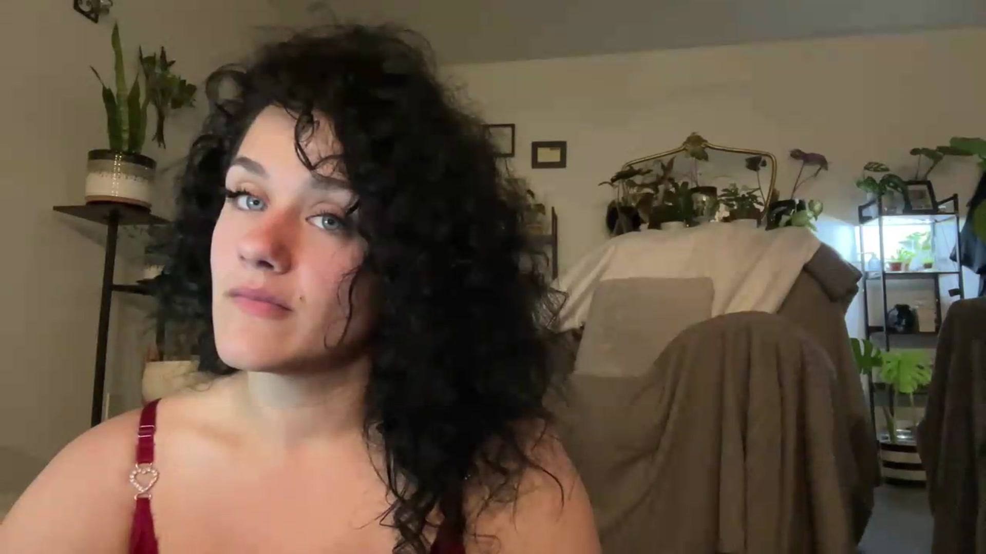 Gallery image thumbnail from HollyDelights's myfreecams stream on, 07/01/2026, 04:20 image 6 of 20