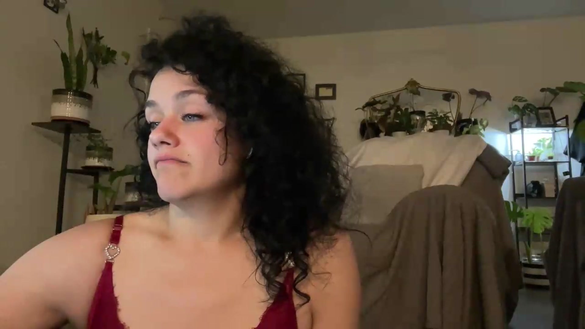 Gallery image thumbnail from HollyDelights's myfreecams stream on, 07/01/2026, 04:20 image 4 of 20
