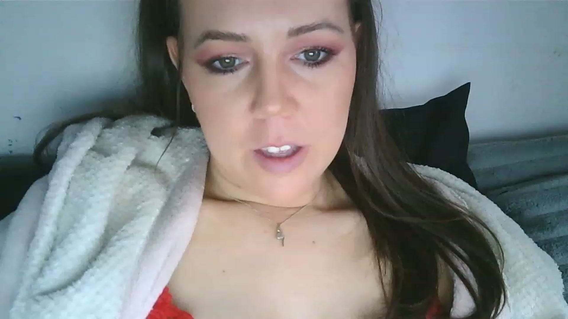 Gallery image thumbnail from HollyHH30's myfreecams stream on, 01/27/2023, 14:55 image 14 of 20