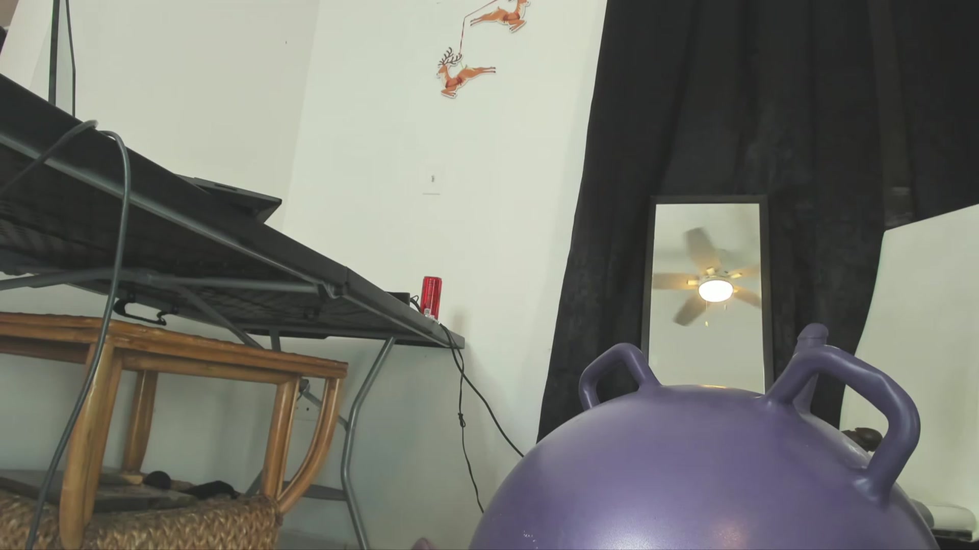 Gallery image thumbnail from HollyHanna's myfreecams stream on, 12/05/2022, 21:00 image 9 of 20