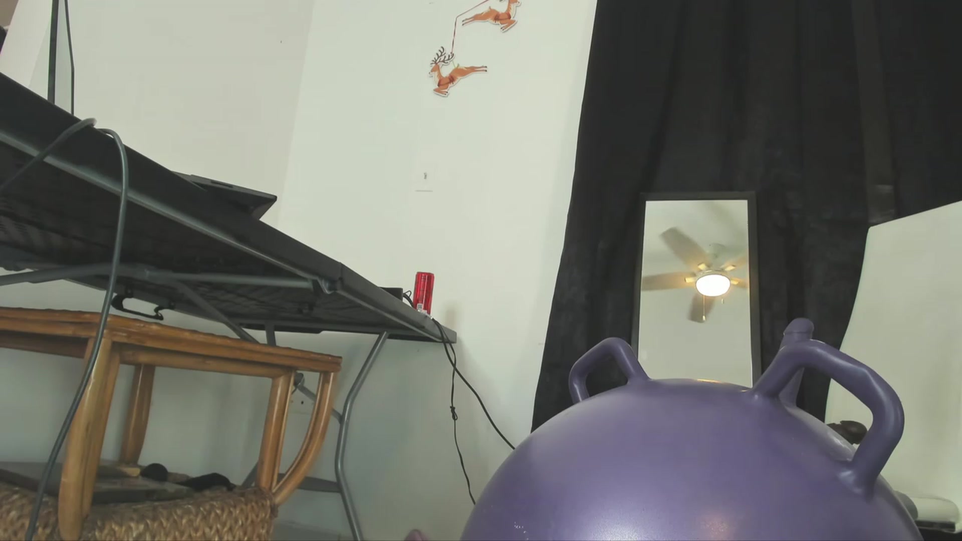 Gallery image thumbnail from HollyHanna's myfreecams stream on, 12/05/2022, 21:00 image 8 of 20