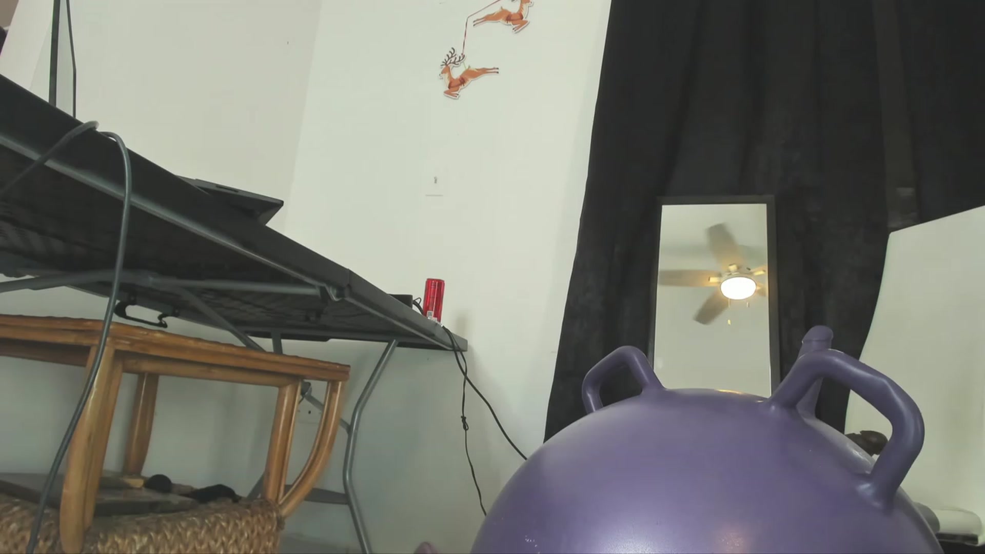 Gallery image thumbnail from HollyHanna's myfreecams stream on, 12/05/2022, 21:00 image 7 of 20