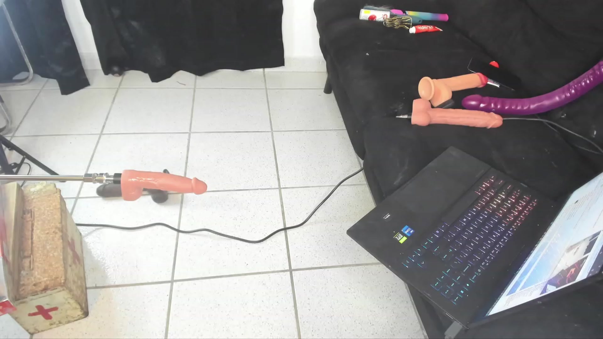 Gallery image thumbnail from HollyHanna's myfreecams stream on, 12/15/2022, 22:35 image 20 of 20