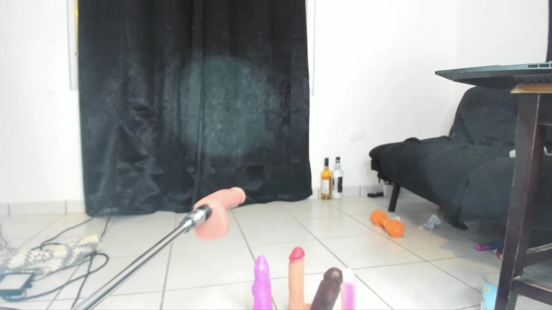 Gallery image thumbnail from HollyHanna's myfreecams stream on, 12/24/2022, 22:16 image 14 of 20