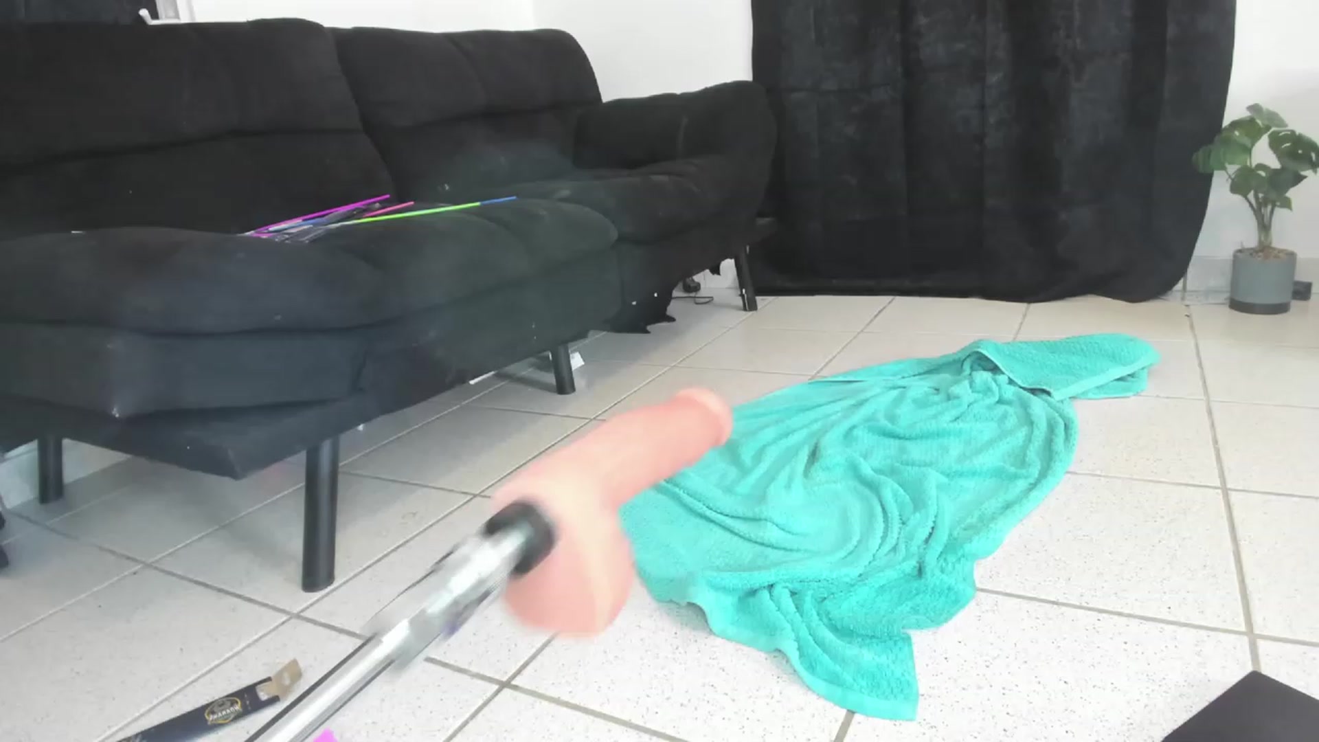 Gallery image thumbnail from HollyHanna's myfreecams stream on, 12/27/2022, 01:19 image 12 of 20