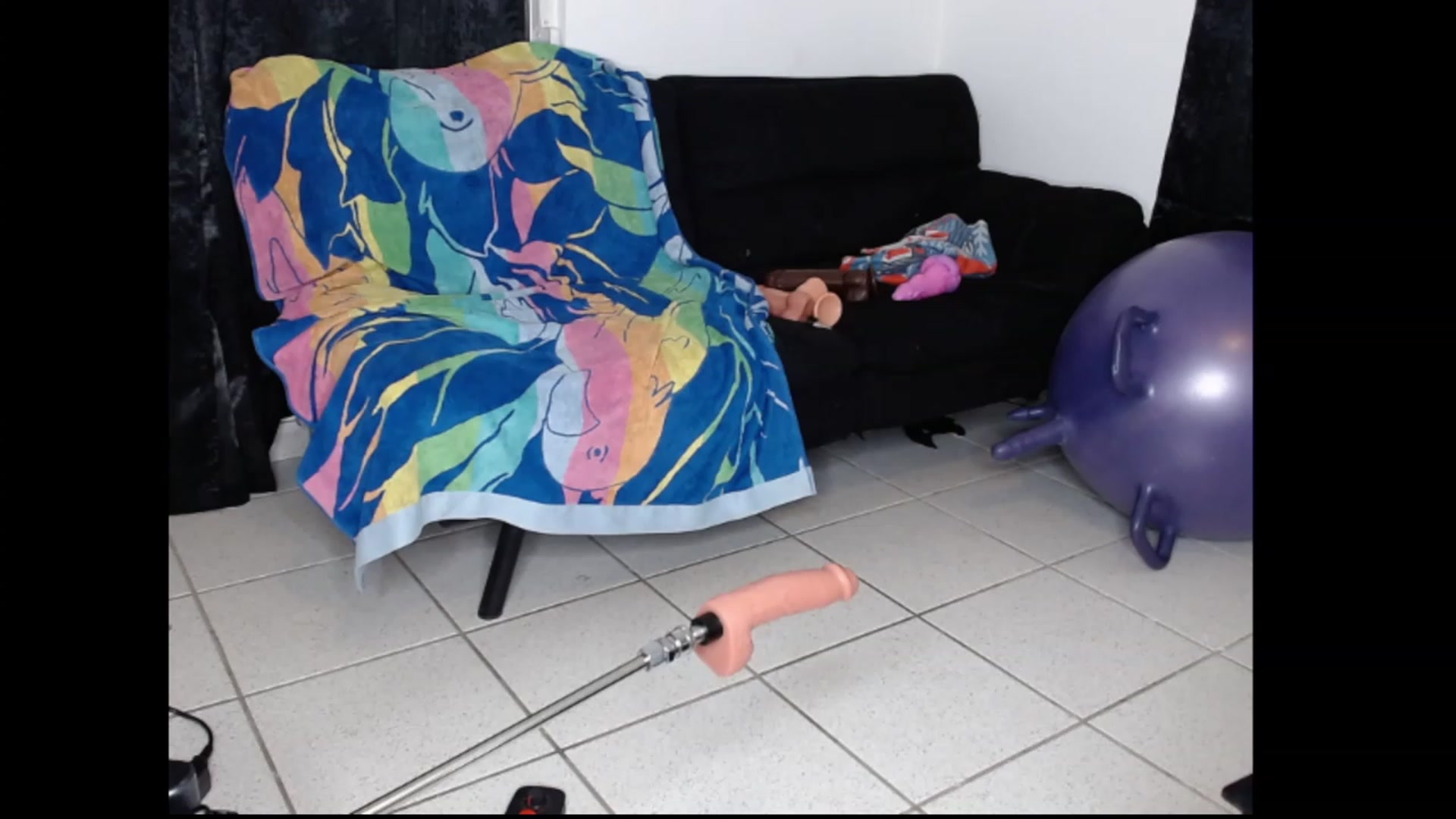 Gallery image thumbnail from HollyHanna's myfreecams stream on, 12/27/2022, 23:54 image 2 of 20