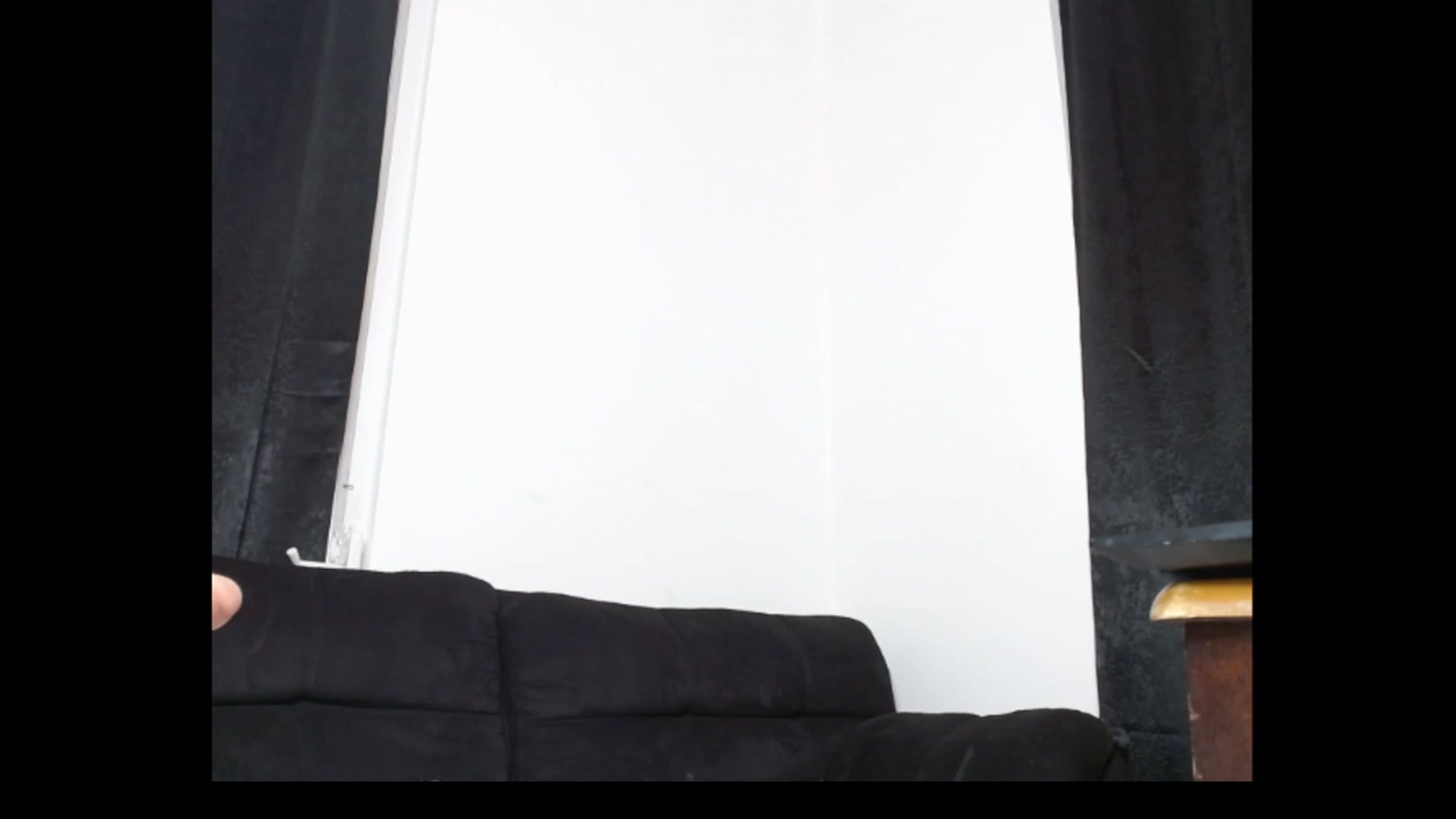 Gallery image thumbnail from HollyHanna's myfreecams stream on, 12/28/2022, 23:00 image 17 of 20