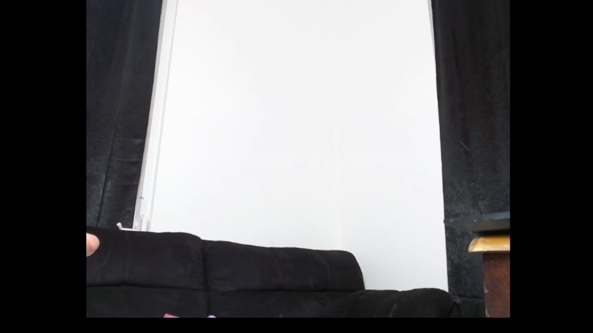 Gallery image thumbnail from HollyHanna's myfreecams stream on, 12/28/2022, 23:00 image 18 of 20