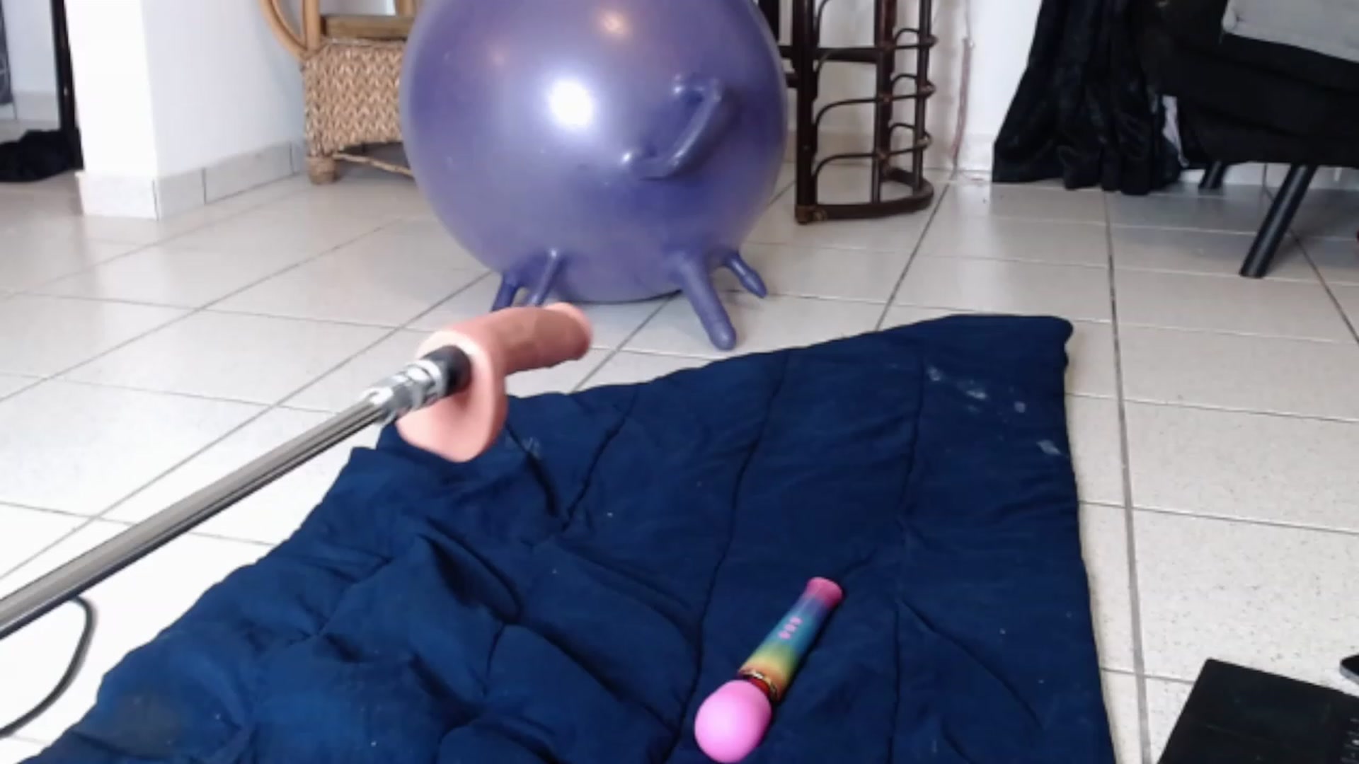 Gallery image thumbnail from HollyHanna's myfreecams stream on, 01/09/2023, 04:35 image 13 of 20